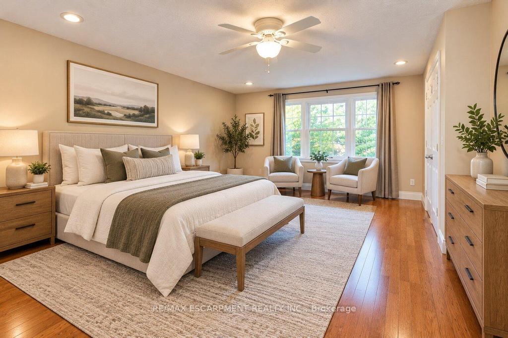 Photo 18 of 31 Fairleigh Crescent, Hamilton, St. Clair — HOMEH