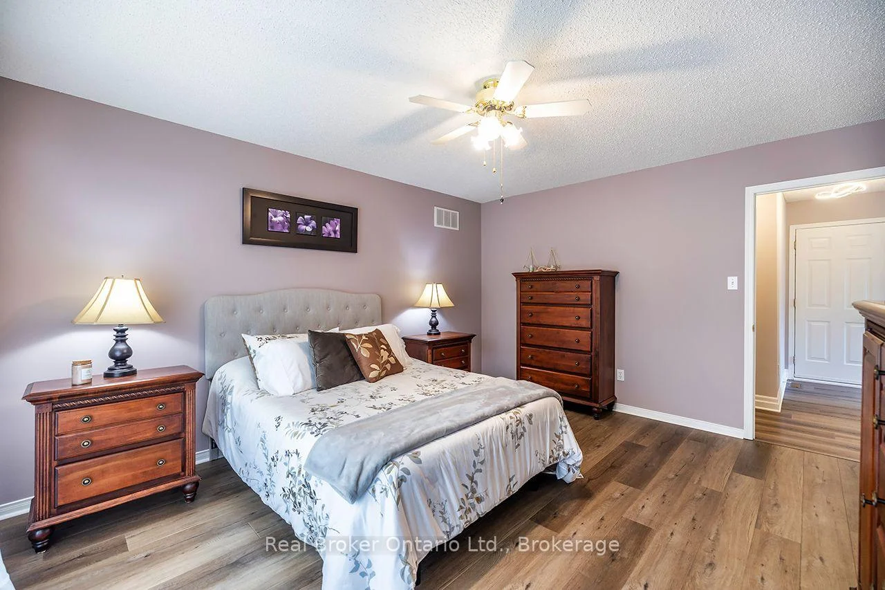 Photo 27 of 4 Birch Tree Lane, Clarington, Bowmanville — HOMEH