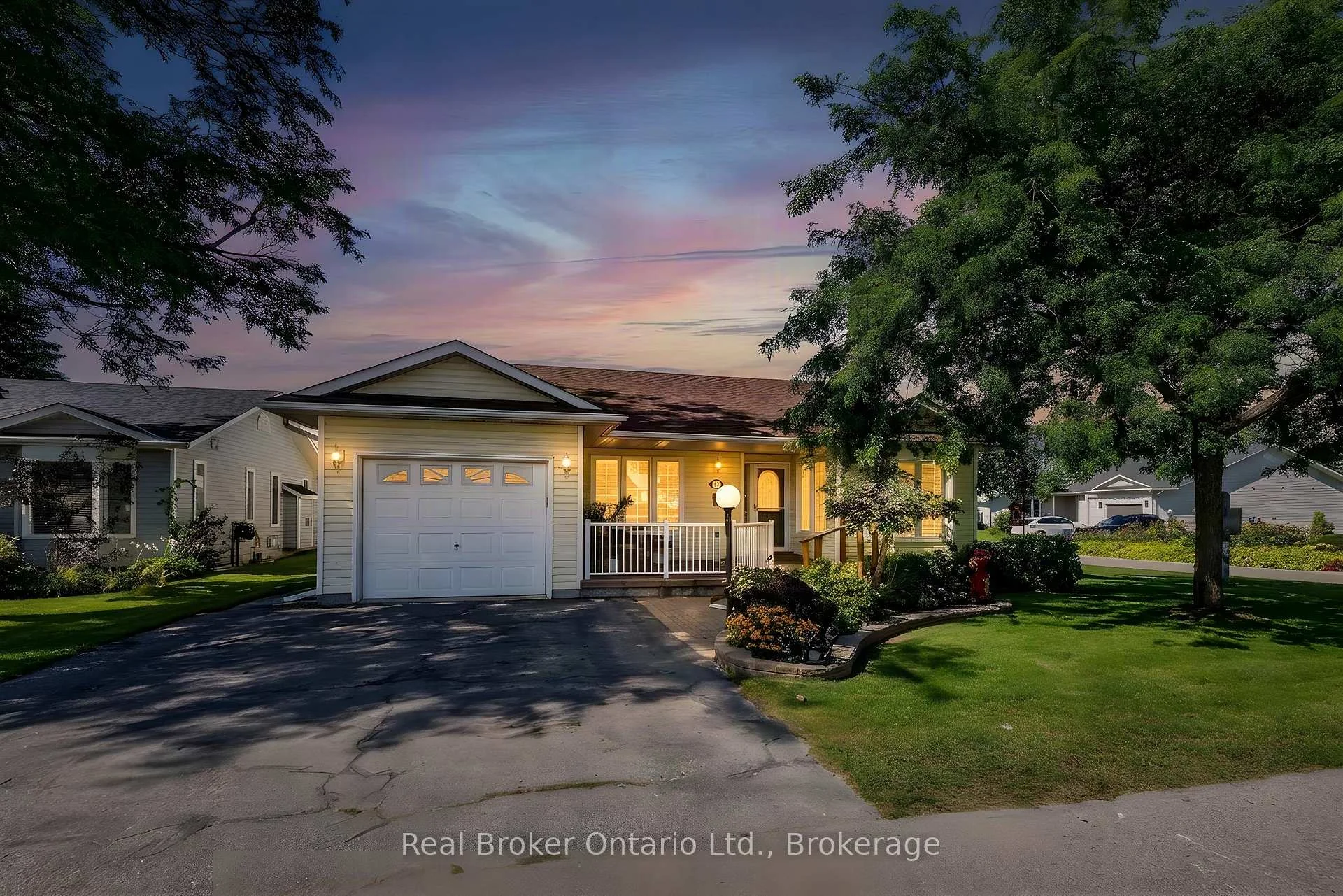 Photo 51 of 4 Birch Tree Lane, Clarington, Bowmanville — HOMEH