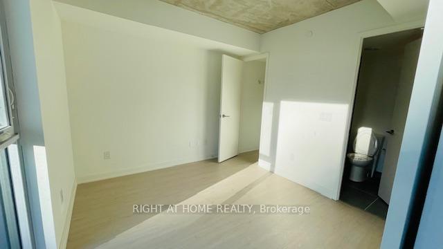 Photo 7 of Unit 1905, 65 Mutual Street, Toronto, Church-Yonge Corridor — HOMEH