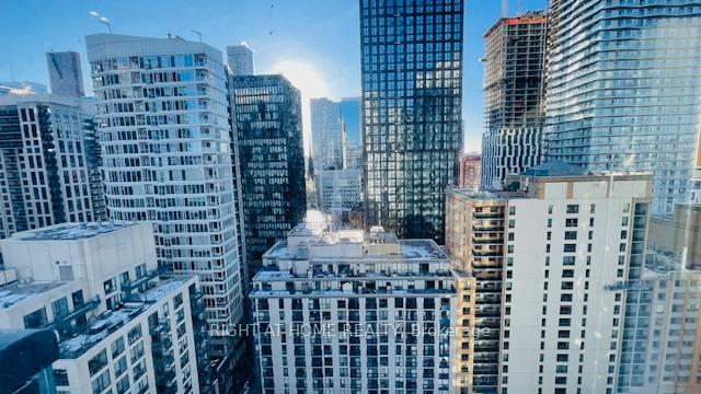 Photo 12 of Unit 1905, 65 Mutual Street, Toronto, Church-Yonge Corridor — HOMEH