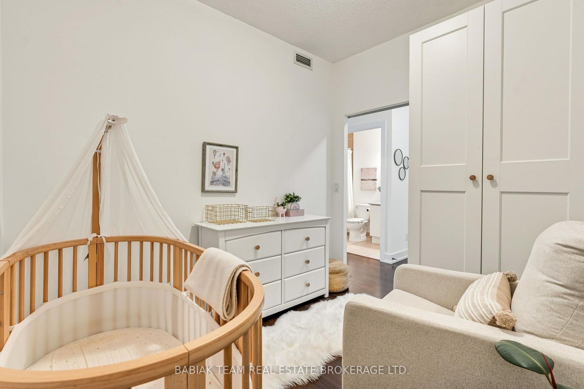 Photo 14 of Unit 903, 1638 Bloor Street W, Toronto, High Park North — HOMEH
