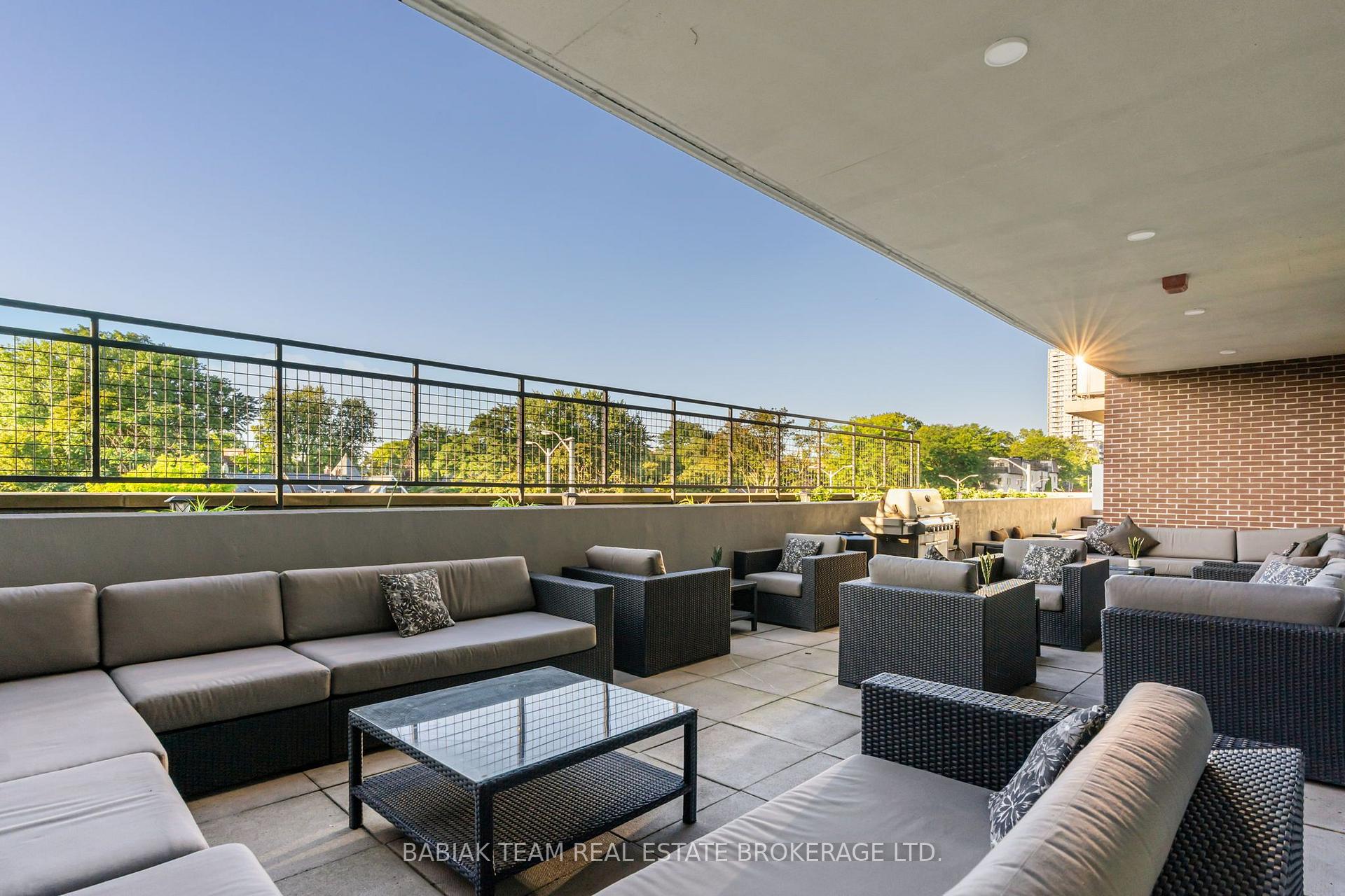 Photo 25 of Unit 903, 1638 Bloor Street W, Toronto, High Park North — HOMEH