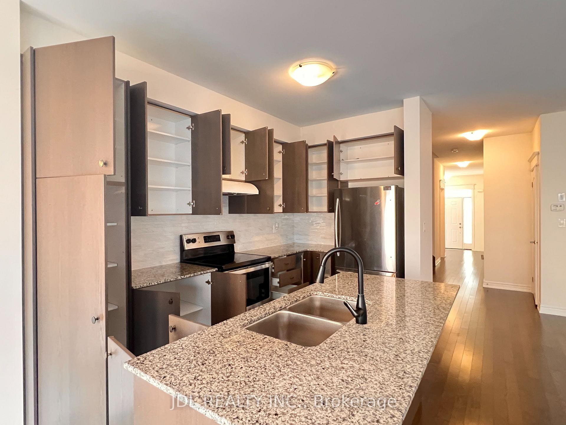 Photo 44 of 6 Twinflower Lane, Richmond Hill, Oak Ridges Lake Wilcox — HOMEH