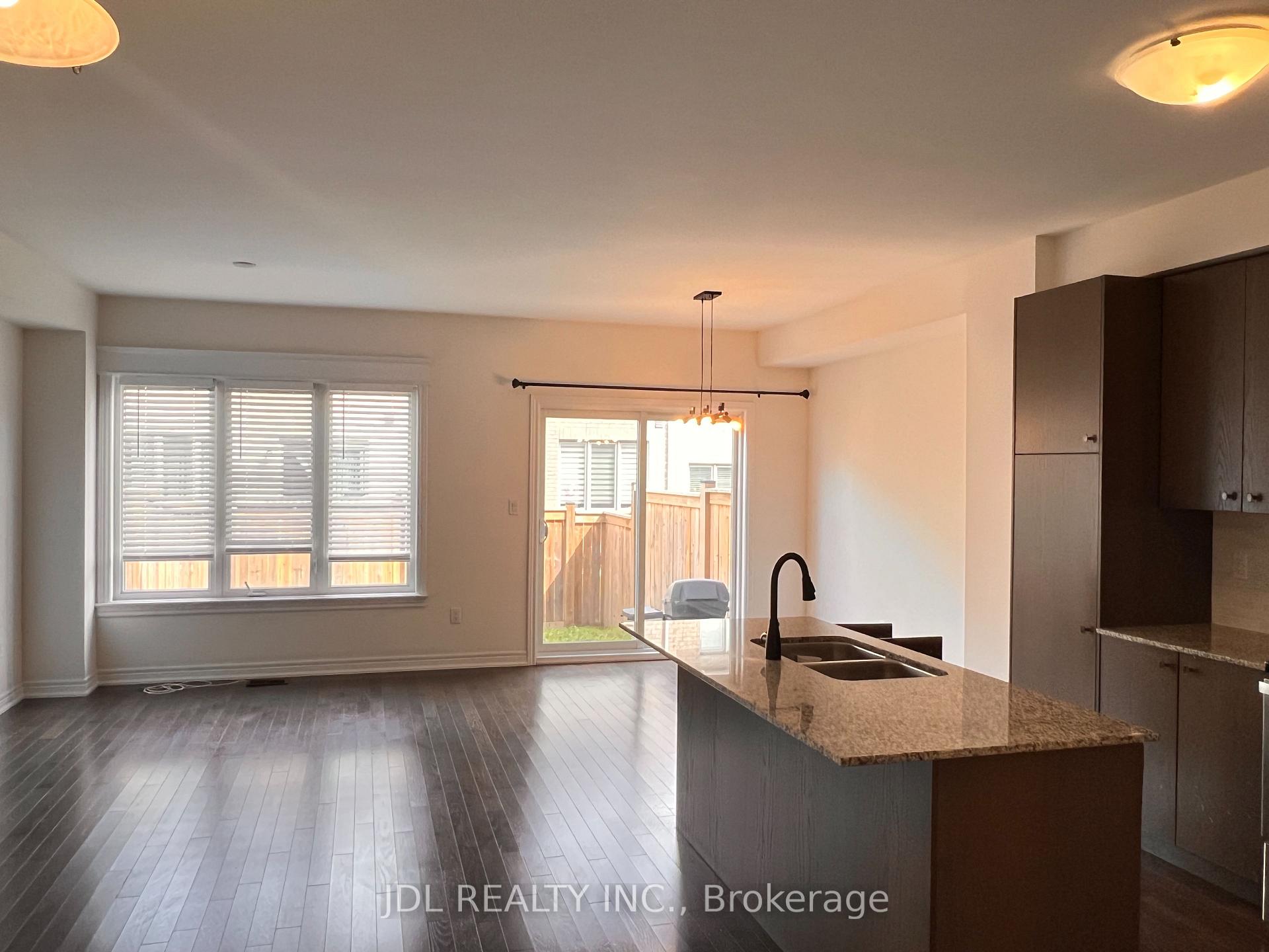 Photo 46 of 6 Twinflower Lane, Richmond Hill, Oak Ridges Lake Wilcox — HOMEH