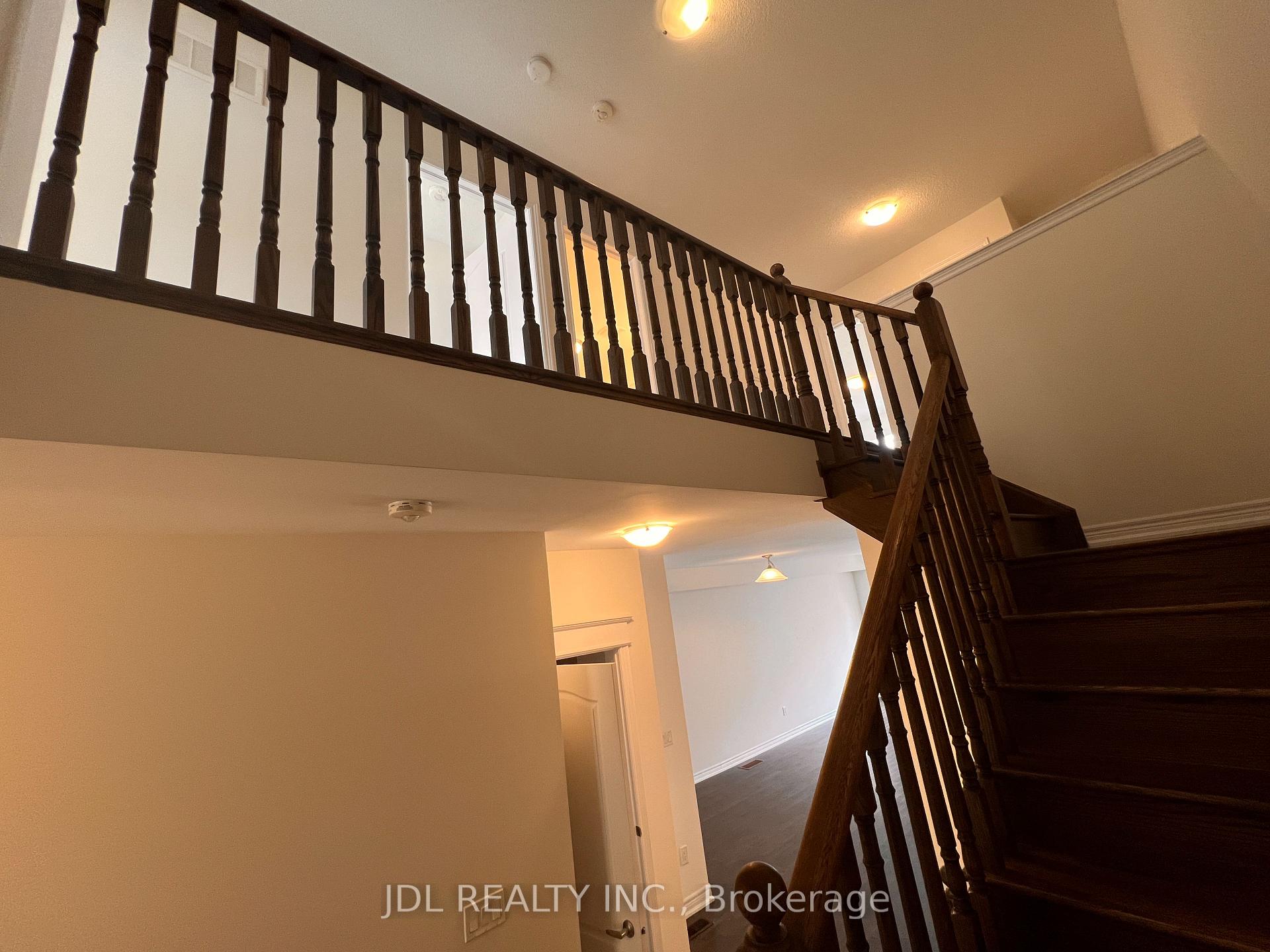 Photo 51 of 6 Twinflower Lane, Richmond Hill, Oak Ridges Lake Wilcox — HOMEH