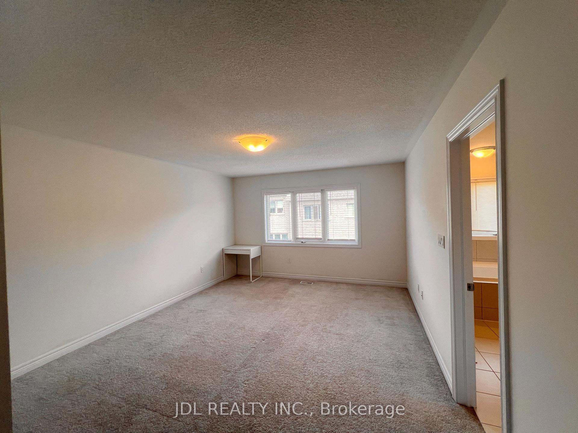 Photo 54 of 6 Twinflower Lane, Richmond Hill, Oak Ridges Lake Wilcox — HOMEH