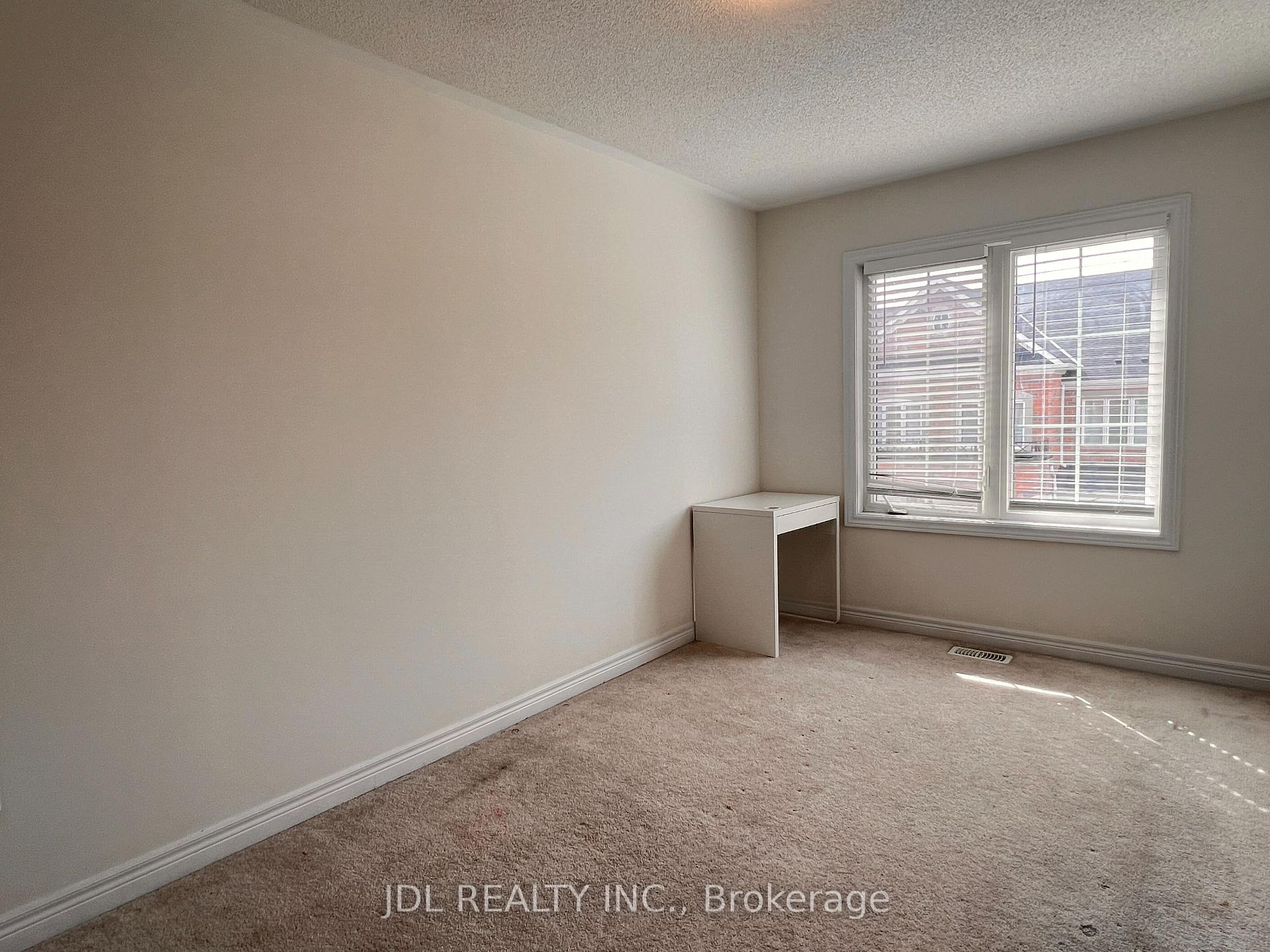 Photo 61 of 6 Twinflower Lane, Richmond Hill, Oak Ridges Lake Wilcox — HOMEH