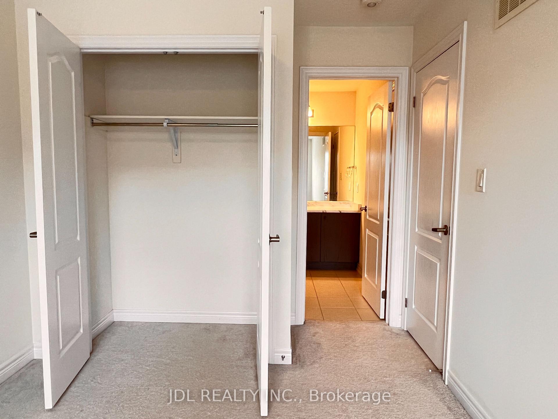 Photo 64 of 6 Twinflower Lane, Richmond Hill, Oak Ridges Lake Wilcox — HOMEH