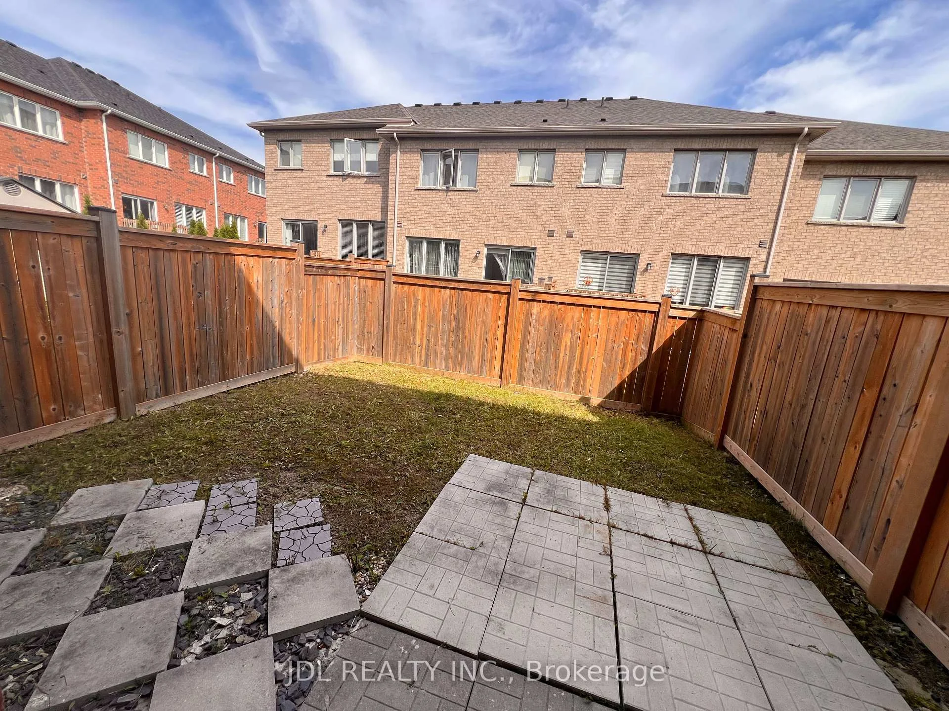 Photo 76 of 6 Twinflower Lane, Richmond Hill, Oak Ridges Lake Wilcox — HOMEH
