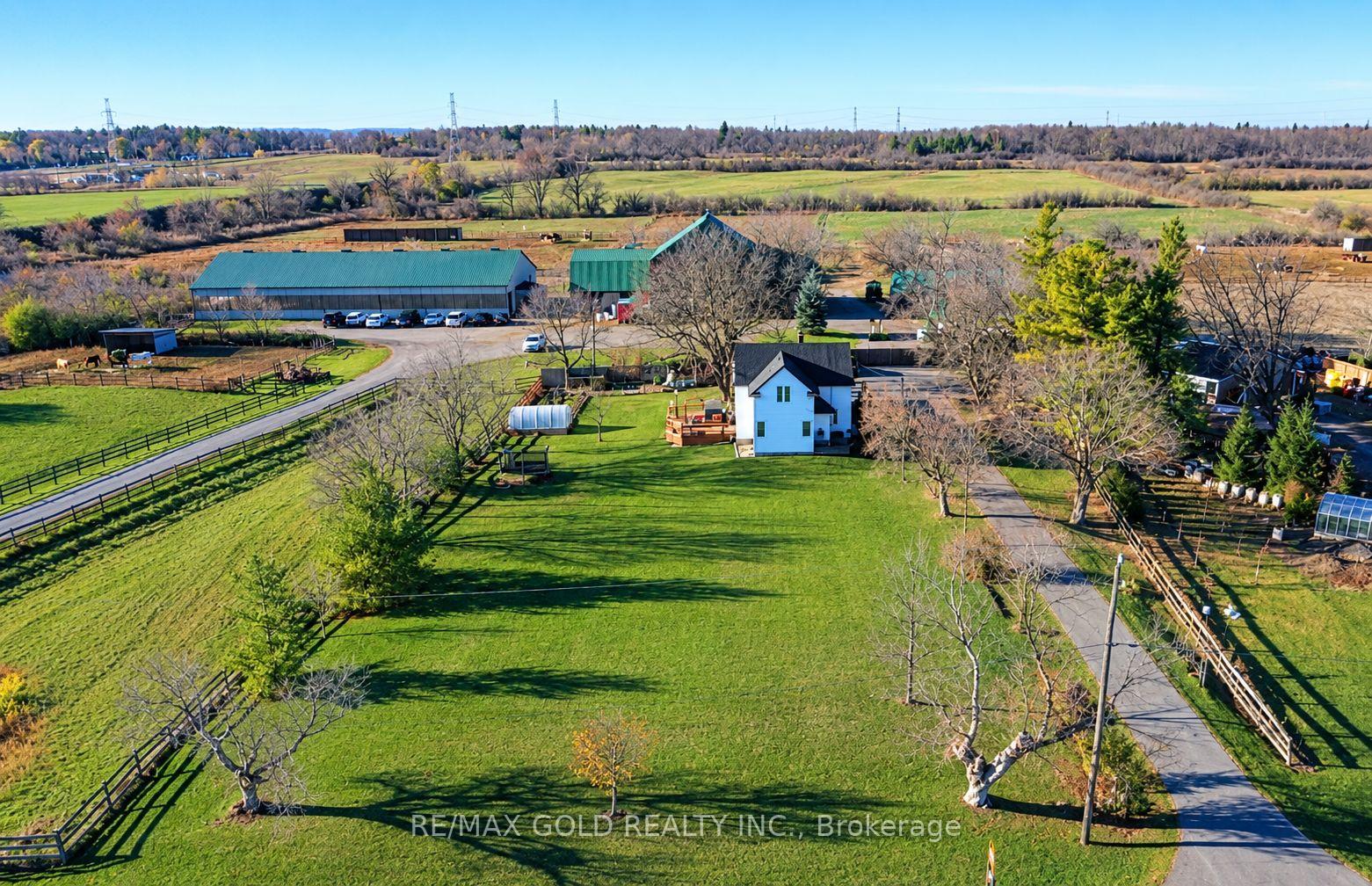 Photo of 2381 Burnhamthorpe Road W