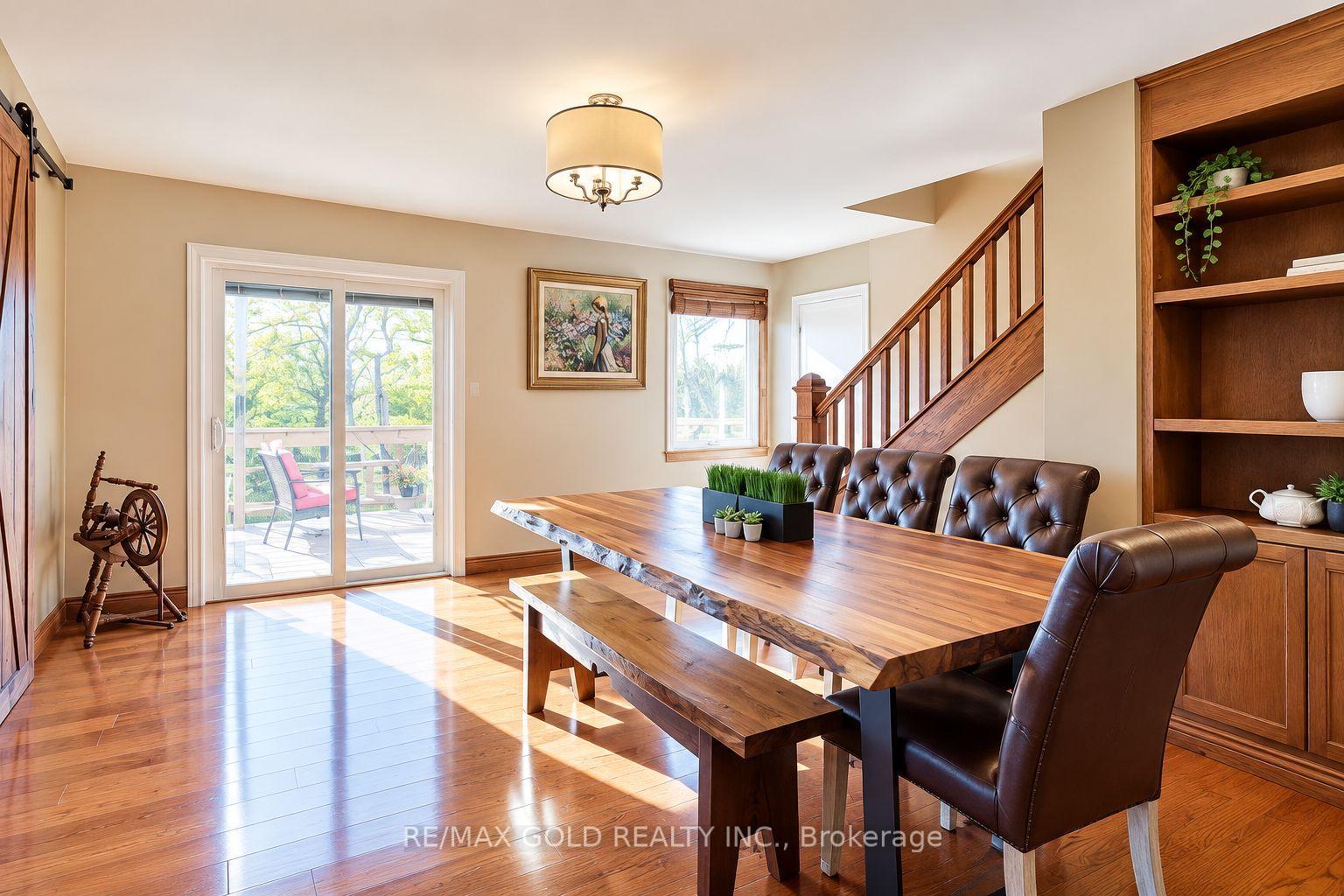 Photo 2 of 2381 Burnhamthorpe Road W, Oakville, Rural Oakville — HOMEH