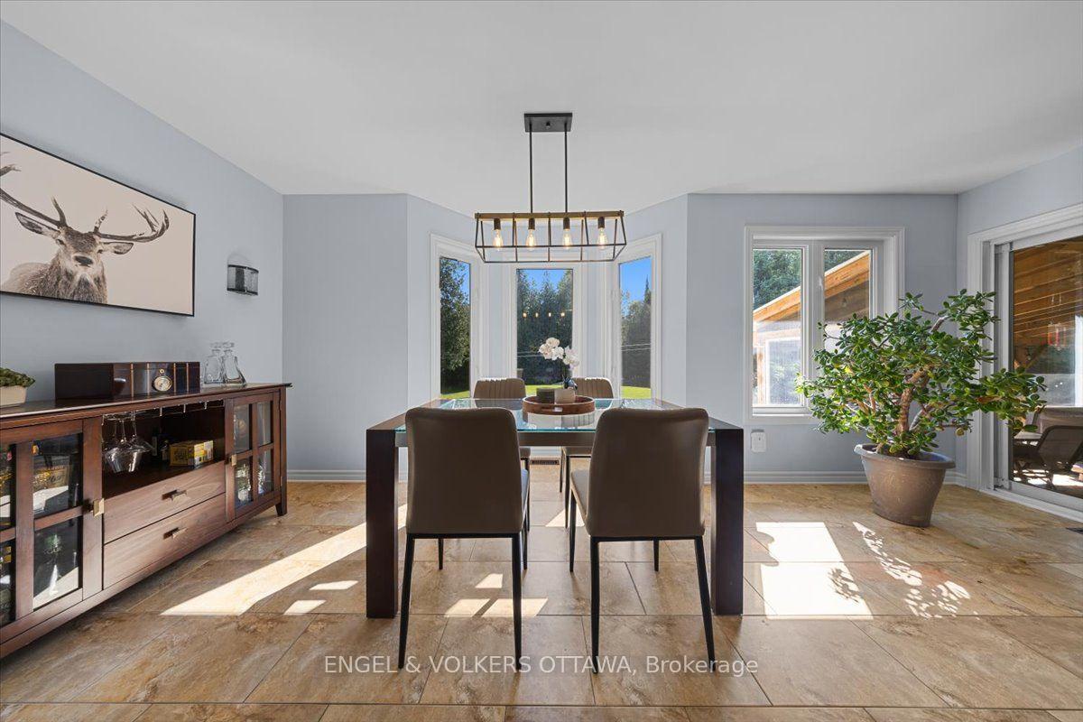 Photo 17 of 2565 Marshwood Road, Ottawa, Huntley Ward (North West) — HOMEH