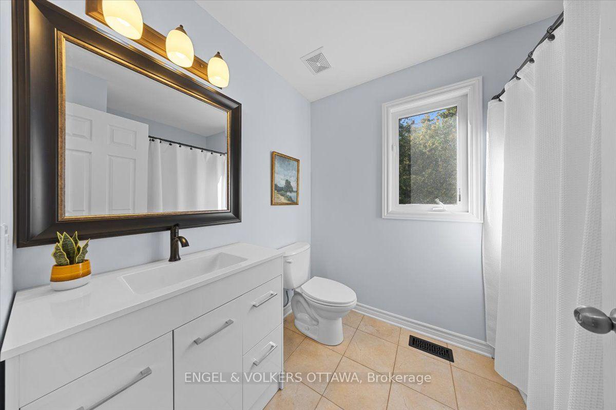 Photo 26 of 2565 Marshwood Road, Ottawa, Huntley Ward (North West) — HOMEH