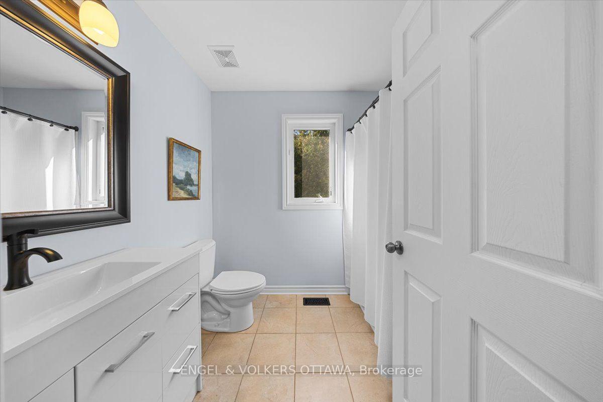 Photo 27 of 2565 Marshwood Road, Ottawa, Huntley Ward (North West) — HOMEH