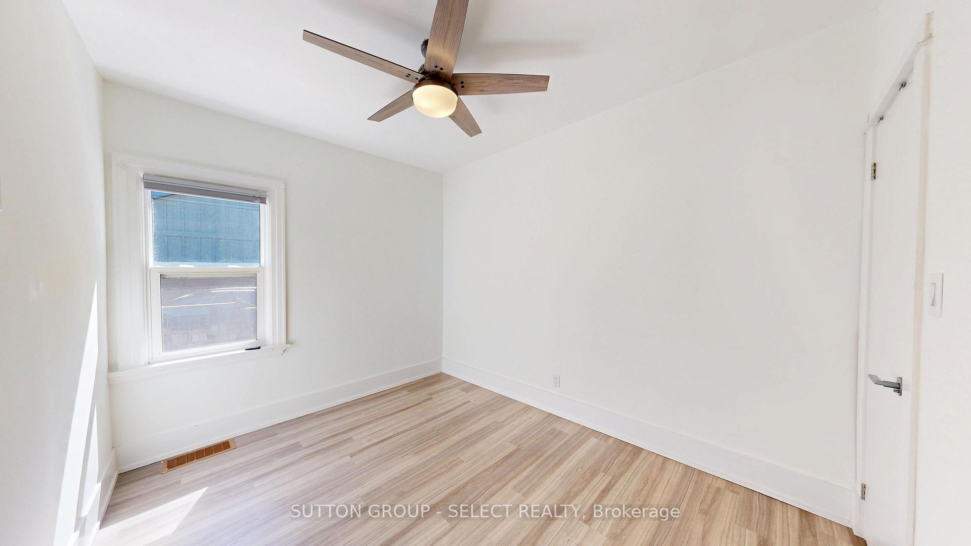 Photo 16 of 228 Riverside Drive, London, North N — HOMEH