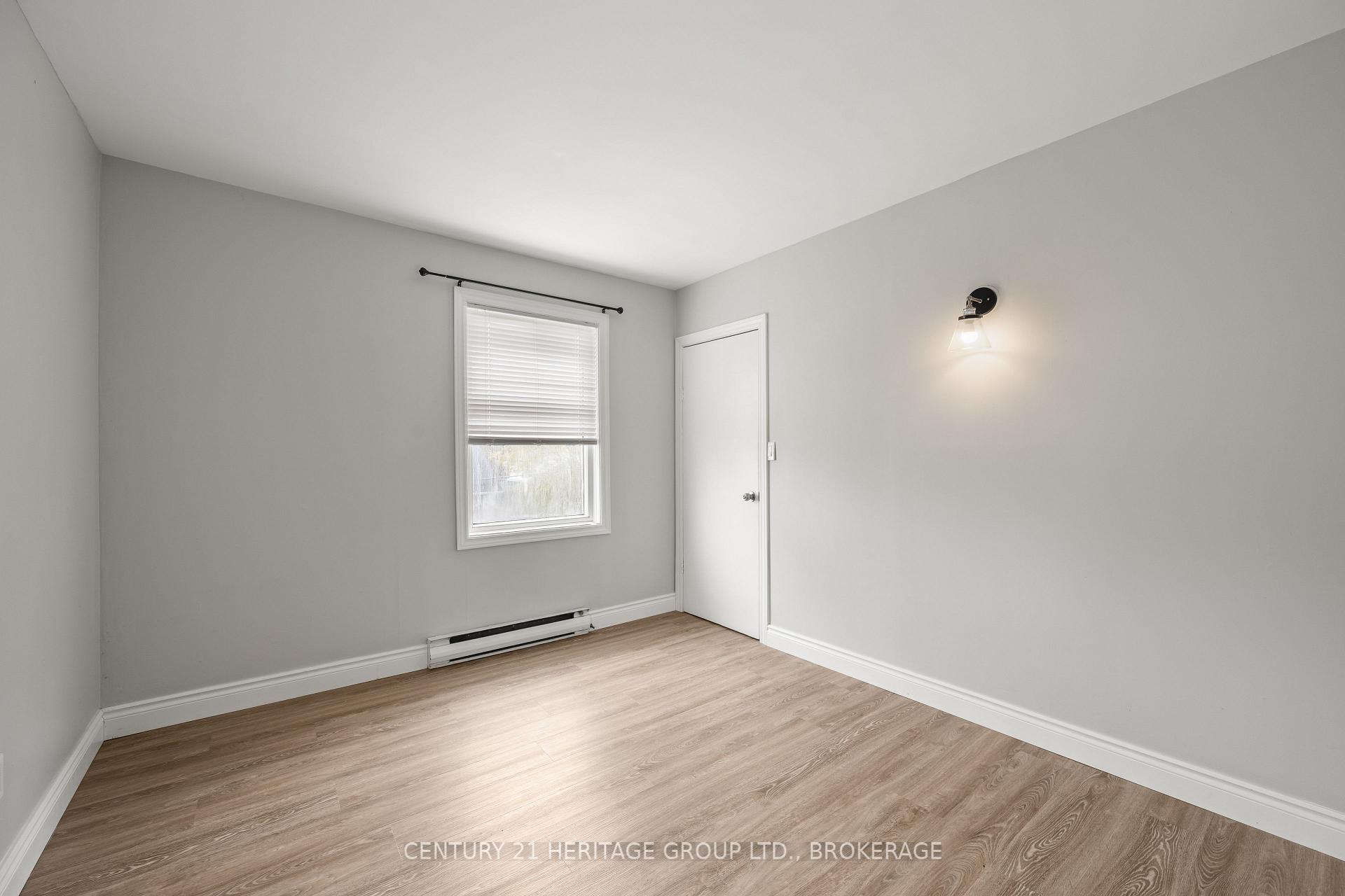 Photo 27 of 432 Barrie Street, Kingston, East of Sir John A. Blvd — HOMEH