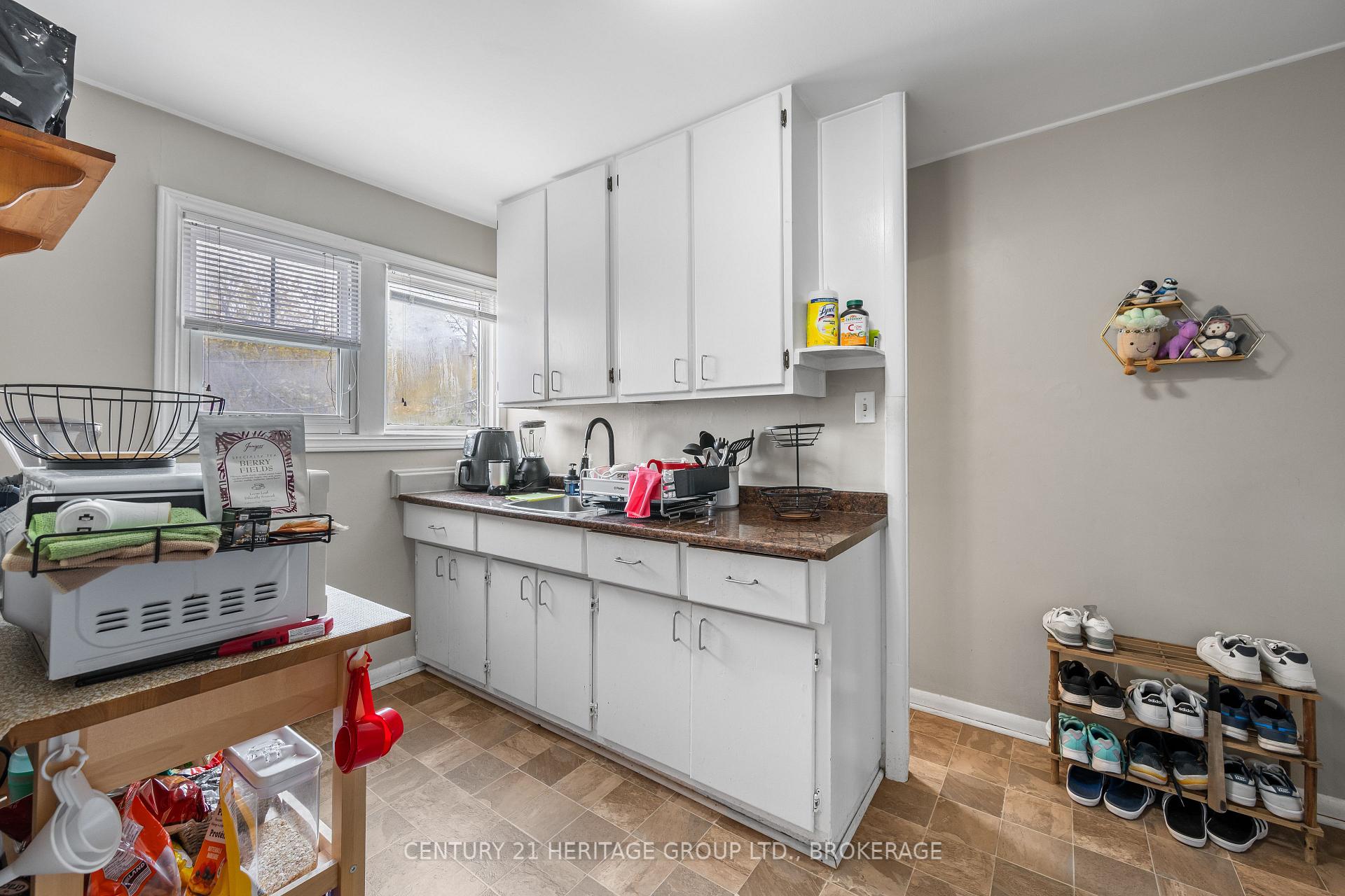 Photo 29 of 432 Barrie Street, Kingston, East of Sir John A. Blvd — HOMEH