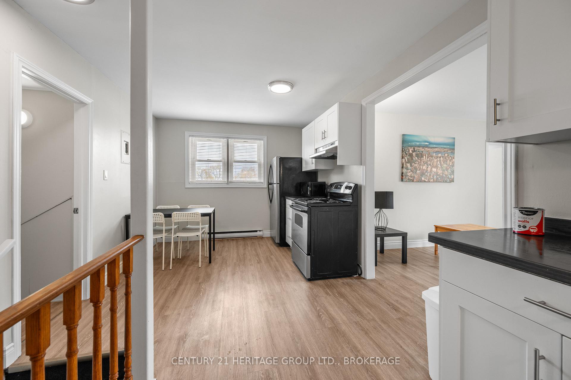 Photo 37 of 432 Barrie Street, Kingston, East of Sir John A. Blvd — HOMEH