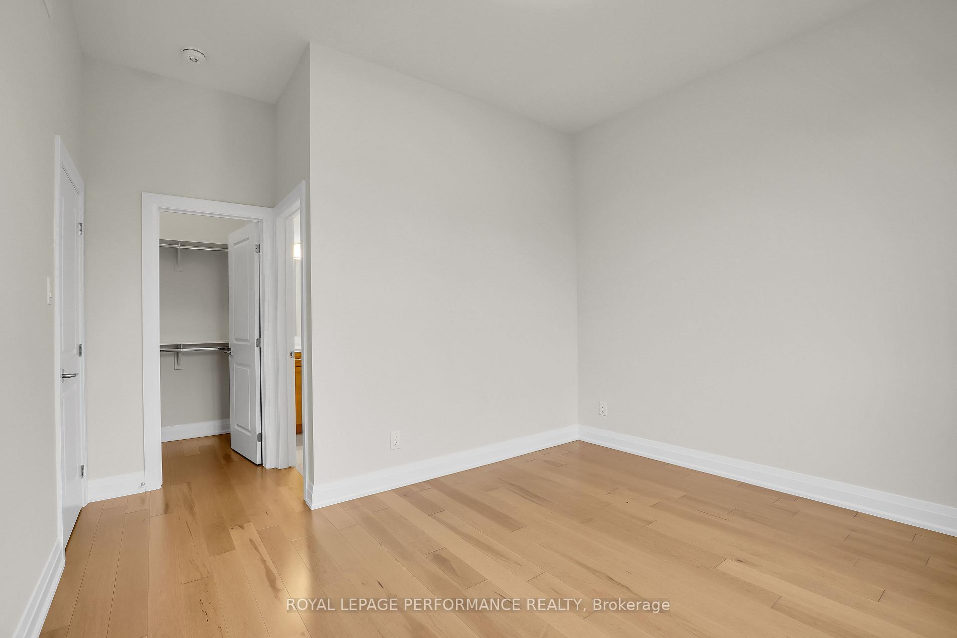 Photo 19 of 243 Hannam Bud Way, Ottawa, Riverside South/Gloucester Glen — HOMEH