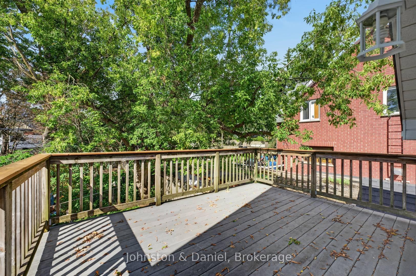 Photo 19 of 79 Albert Street N, Orillia — HOMEH