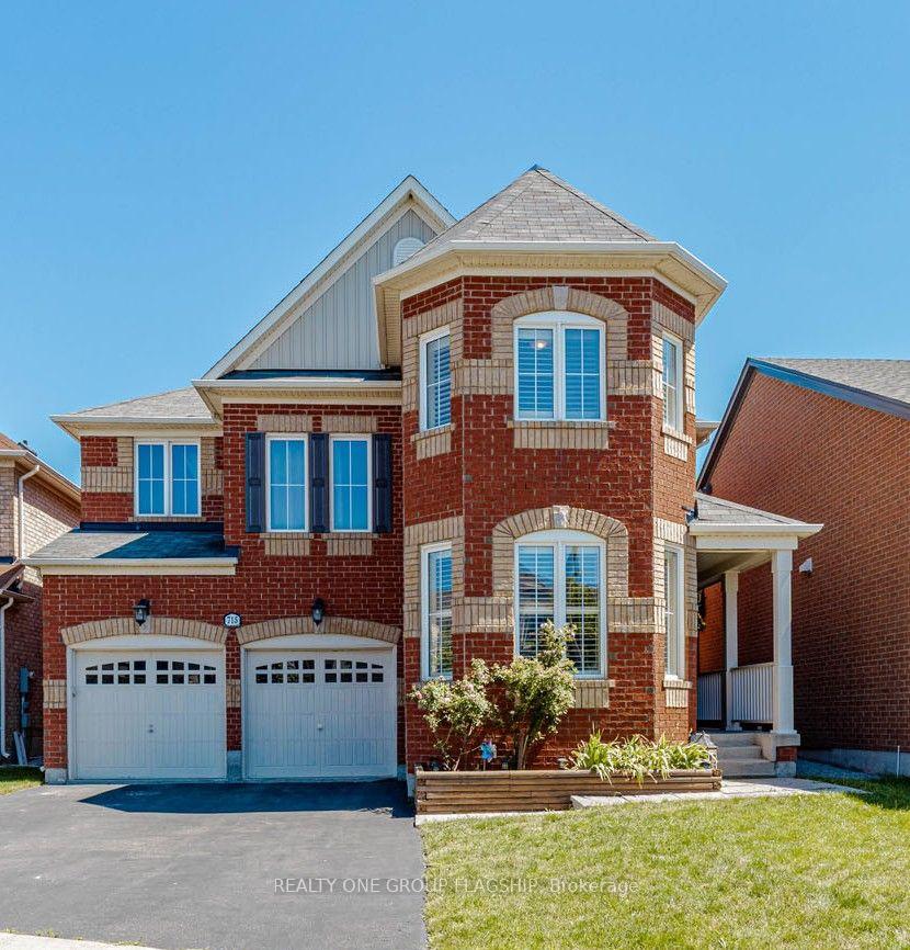 Photo 2 of 715 Casarin Crescent, Milton, Coates — HOMEH