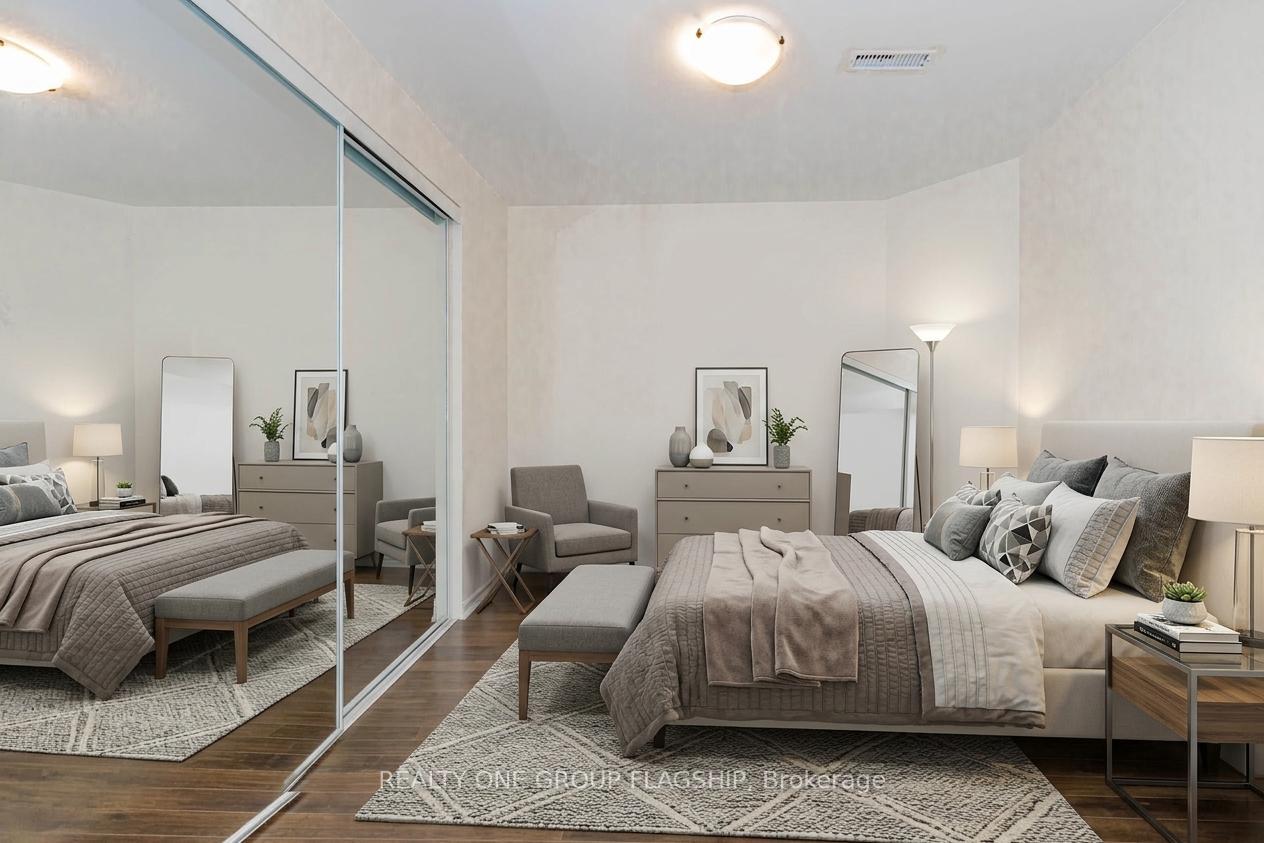 Photo 43 of 715 Casarin Crescent, Milton, Coates — HOMEH