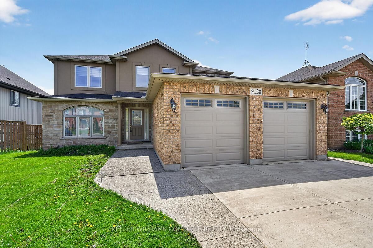 Photo 2 of 9128 Hendershot Boulevard, Niagara Falls, Forestview — HOMEH