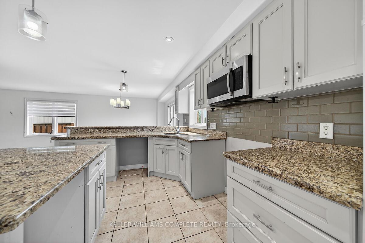 Photo 10 of 9128 Hendershot Boulevard, Niagara Falls, Forestview — HOMEH