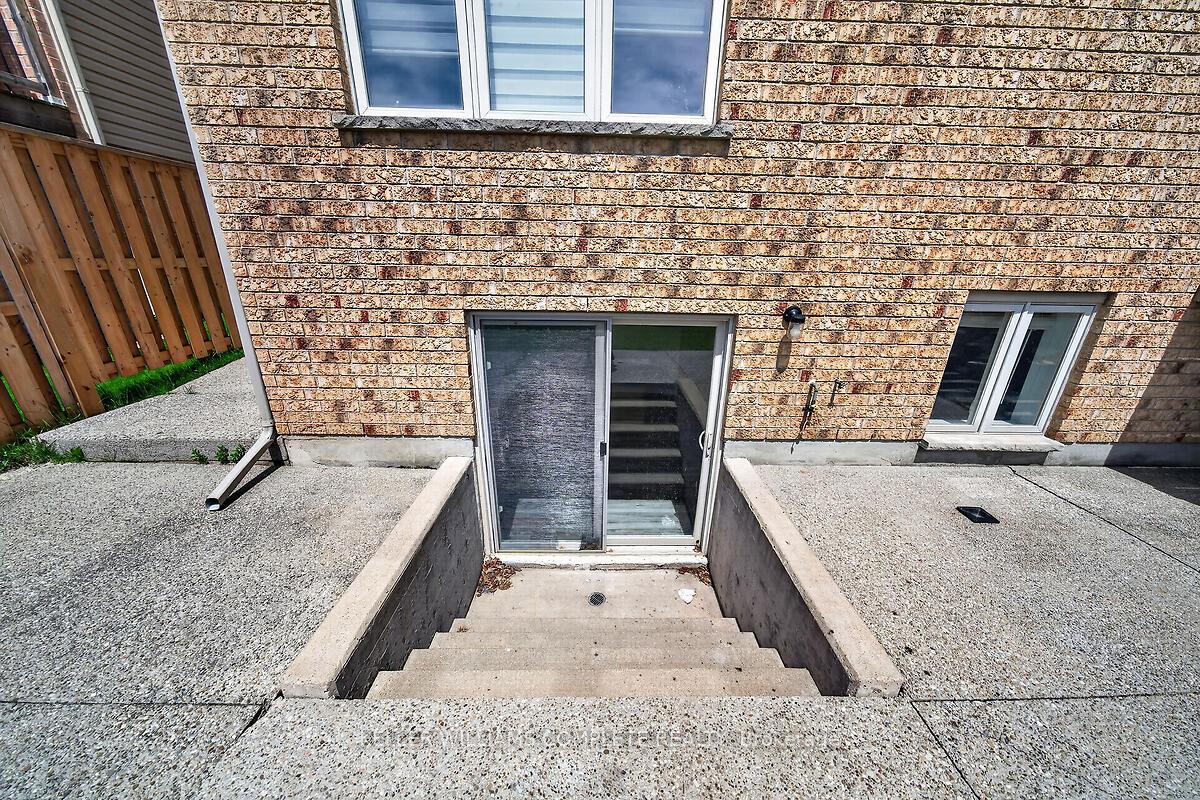 Photo 22 of 9128 Hendershot Boulevard, Niagara Falls, Forestview — HOMEH