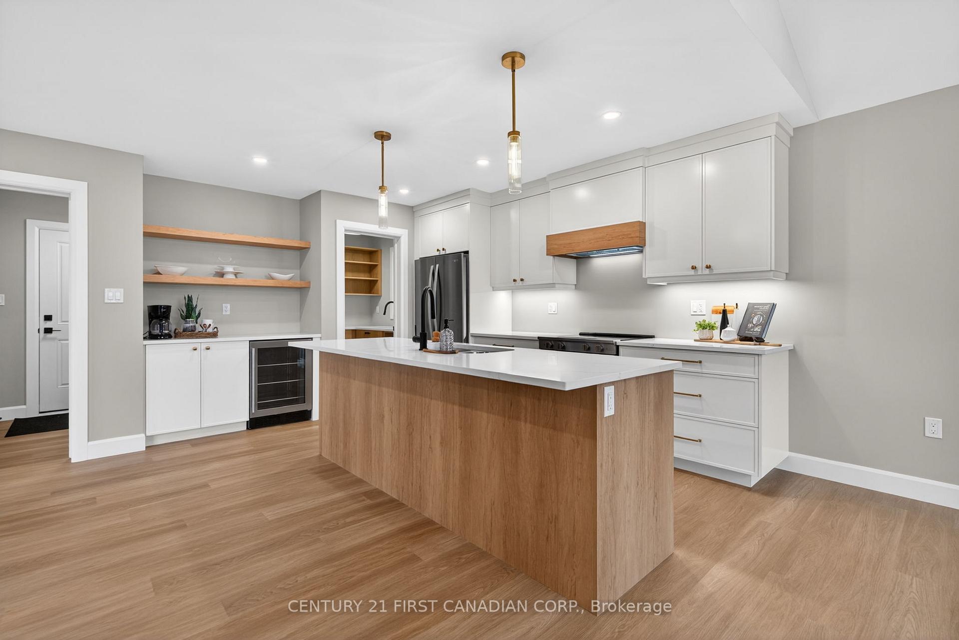 Photo 11 of 107 Sheldabren Street, North Middlesex, Ailsa Craig — HOMEH