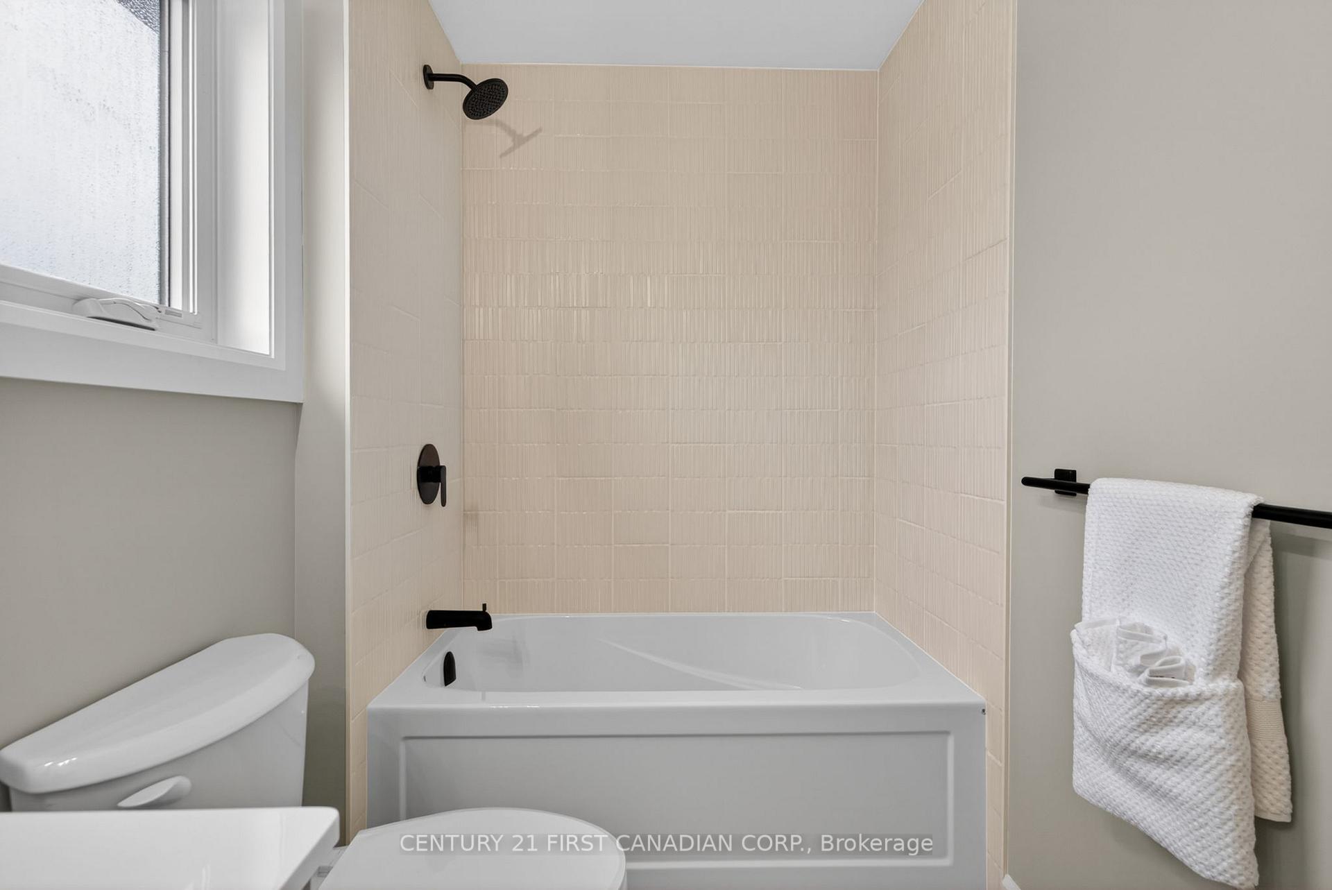 Photo 22 of 107 Sheldabren Street, North Middlesex, Ailsa Craig — HOMEH