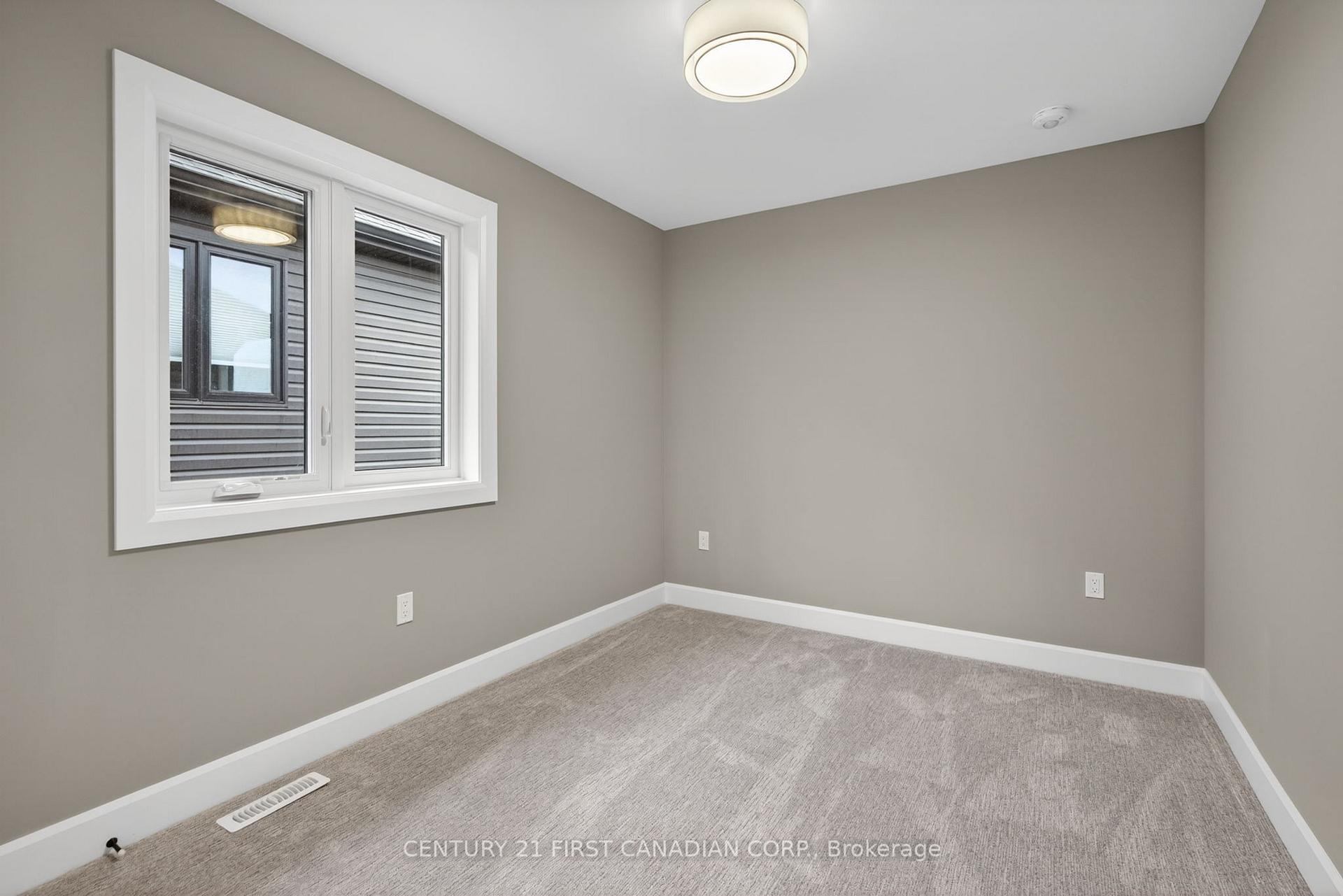 Photo 30 of 107 Sheldabren Street, North Middlesex, Ailsa Craig — HOMEH