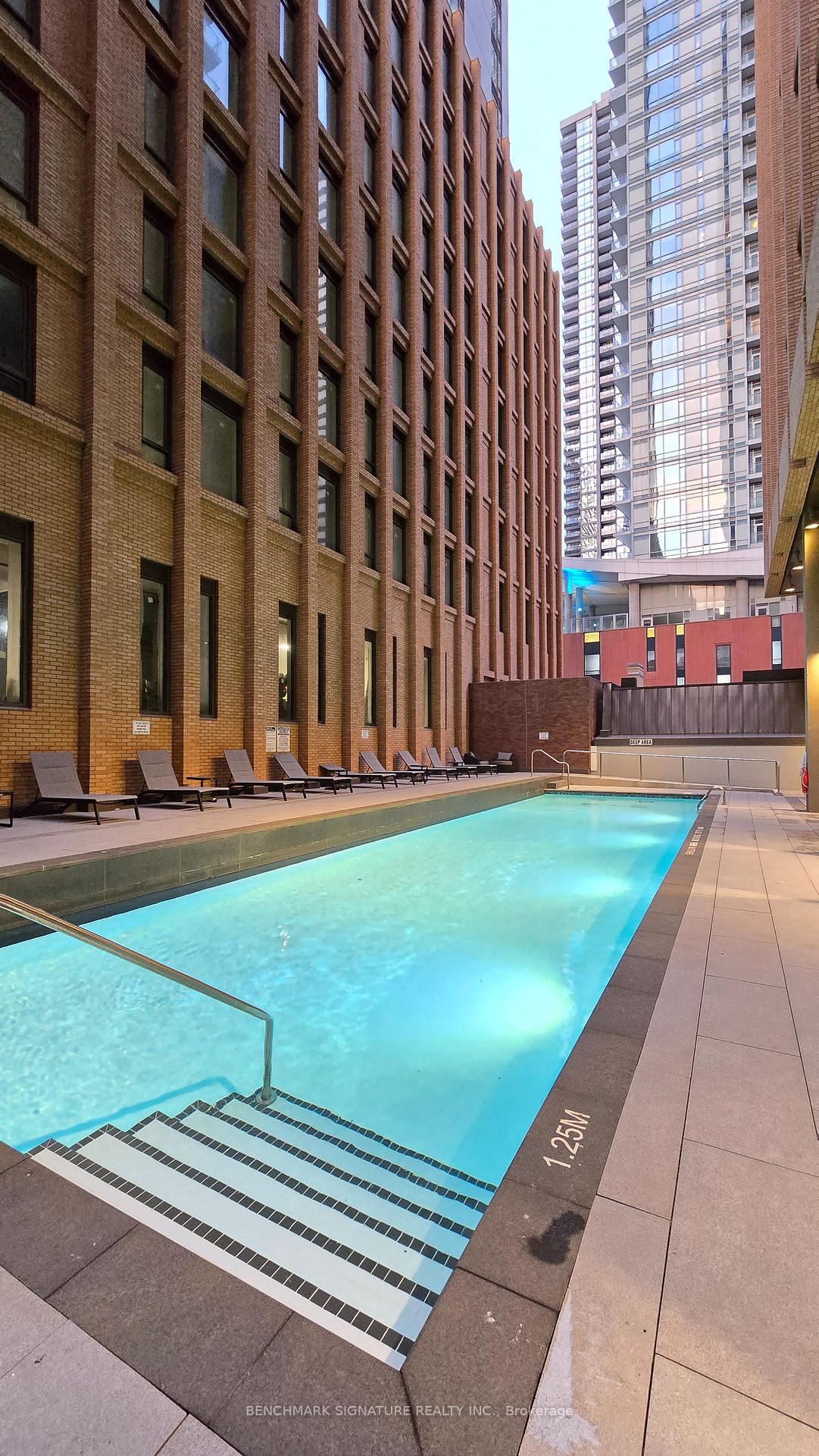 Photo 24 of Unit 4603, 8 Widmer Street, Toronto, Waterfront Communities — HOMEH
