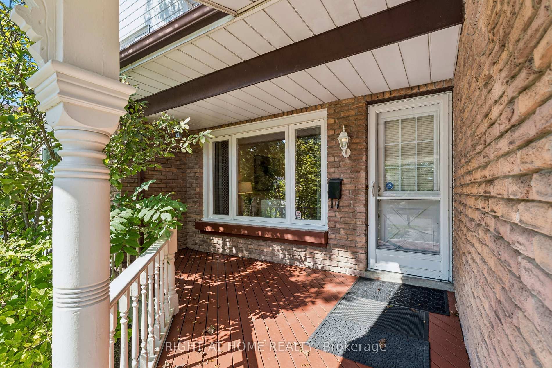Photo 5 of 3363 Masthead Crescent, Mississauga, Erin Mills — HOMEH