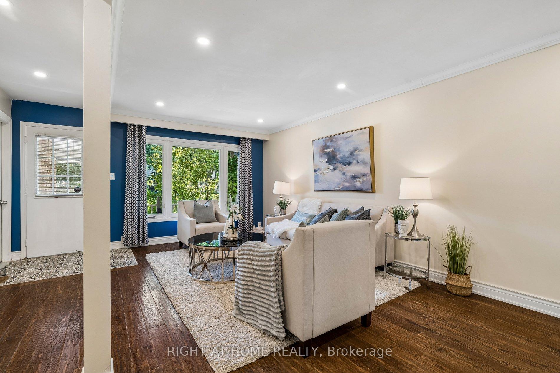 Photo 7 of 3363 Masthead Crescent, Mississauga, Erin Mills — HOMEH