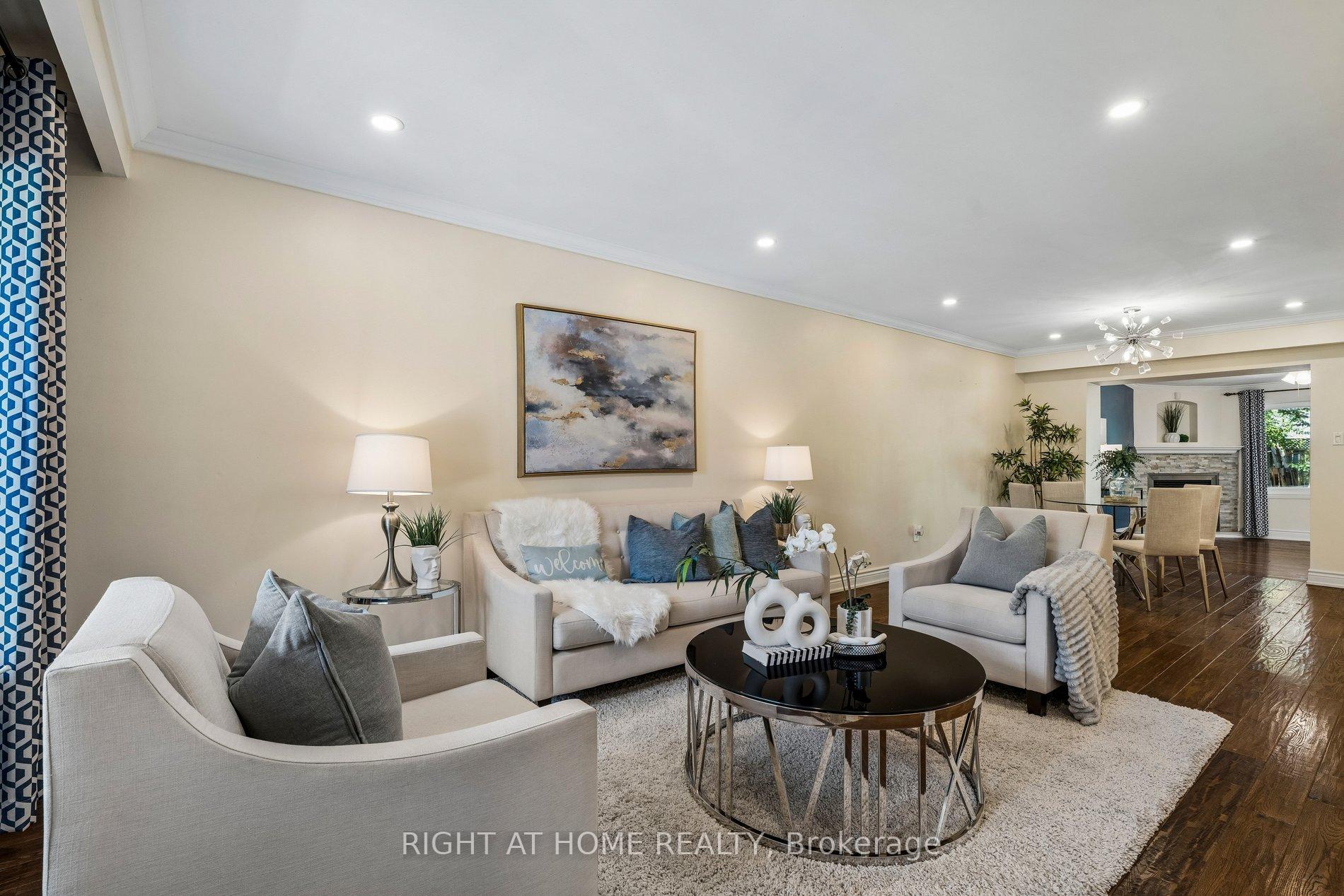 Photo 9 of 3363 Masthead Crescent, Mississauga, Erin Mills — HOMEH