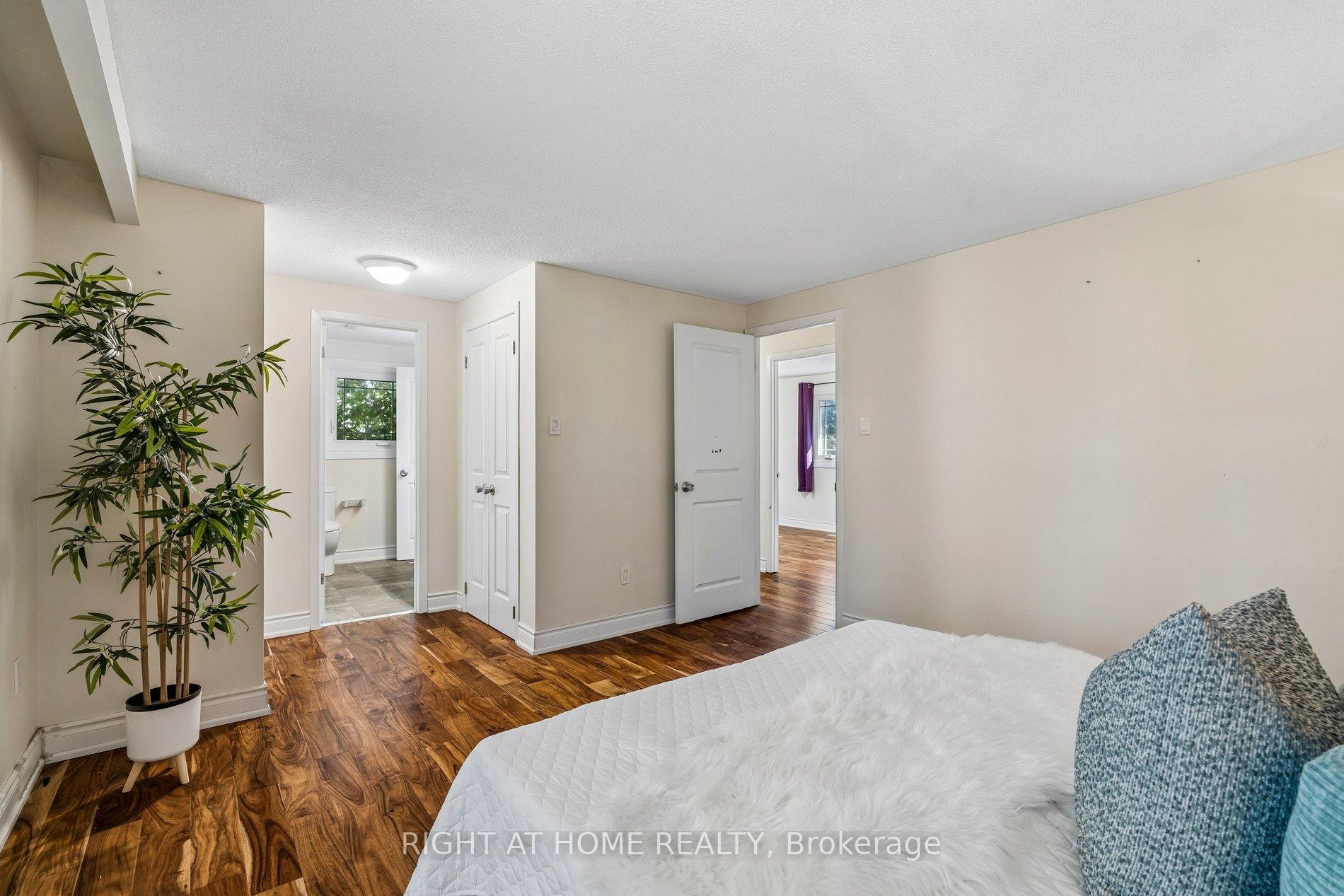 Photo 21 of 3363 Masthead Crescent, Mississauga, Erin Mills — HOMEH