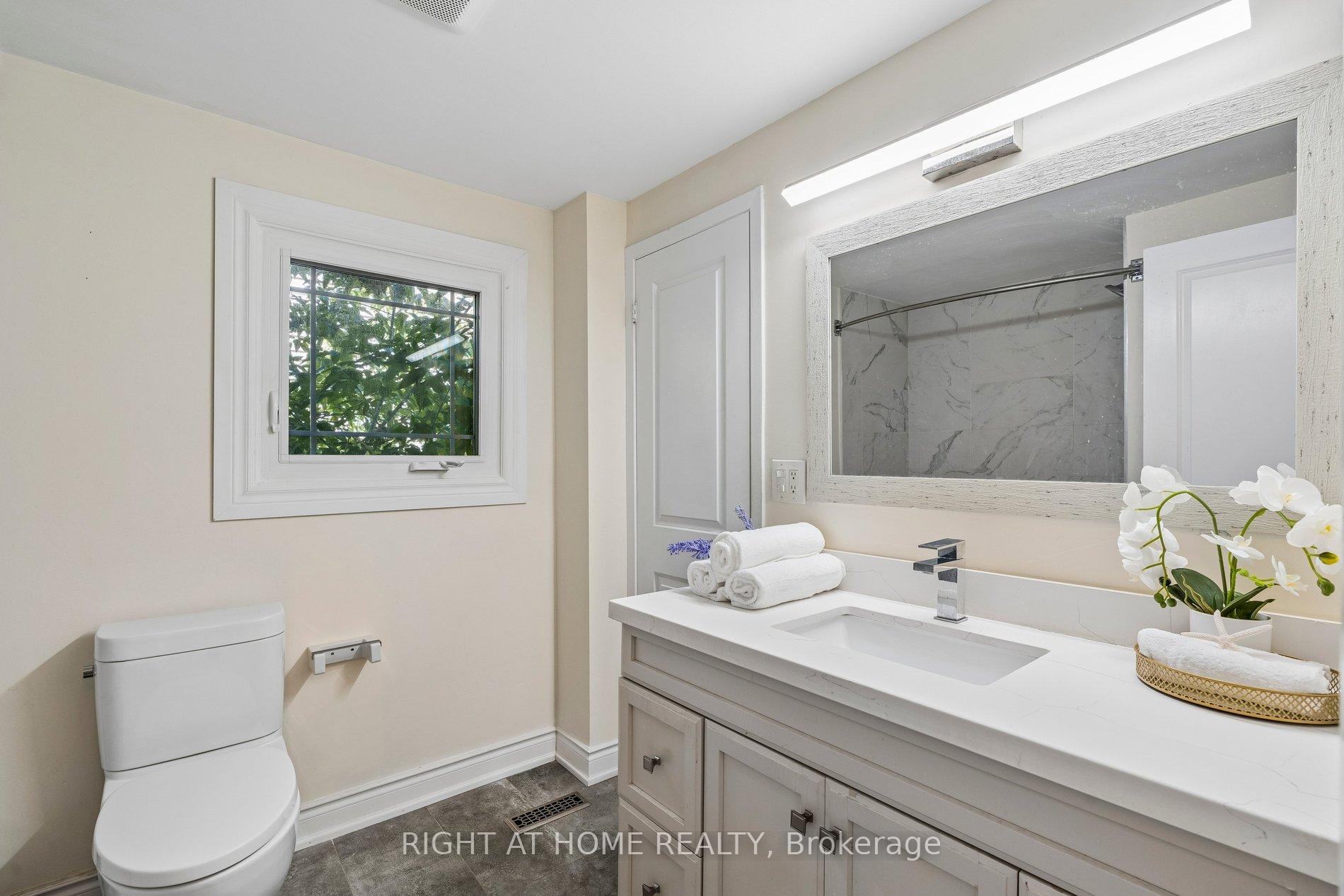Photo 23 of 3363 Masthead Crescent, Mississauga, Erin Mills — HOMEH