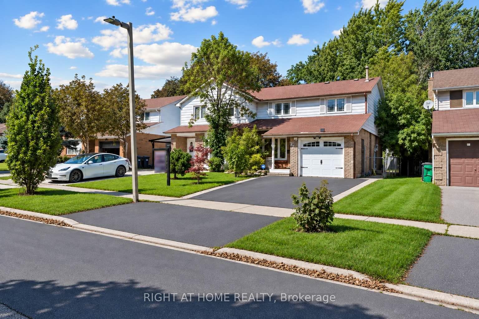 Photo 35 of 3363 Masthead Crescent, Mississauga, Erin Mills — HOMEH