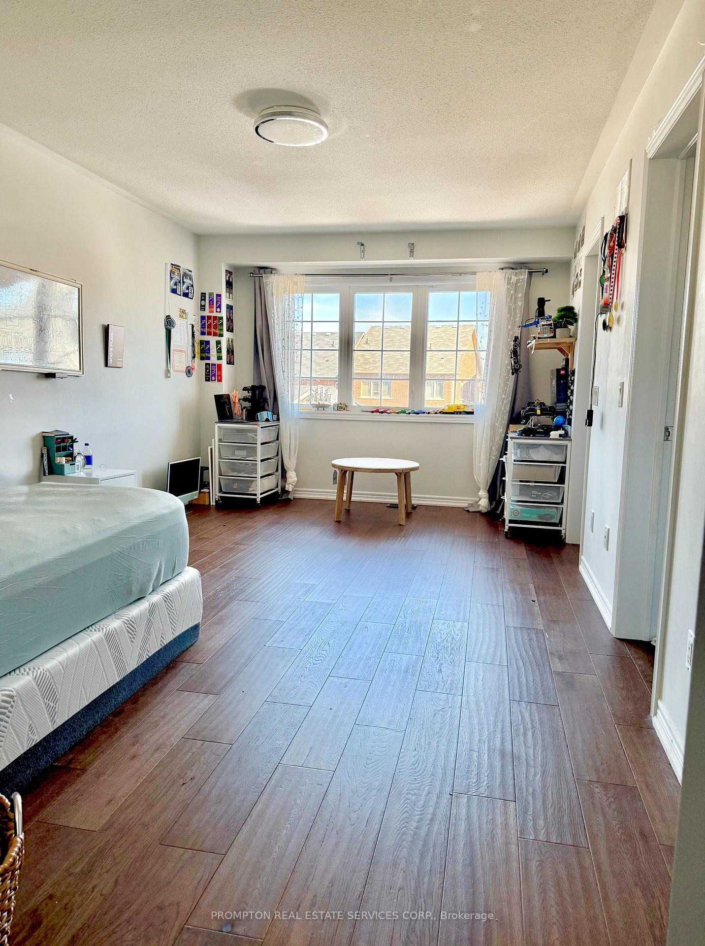 Photo of Unit Master Bedroom, 33 Berryman Lane