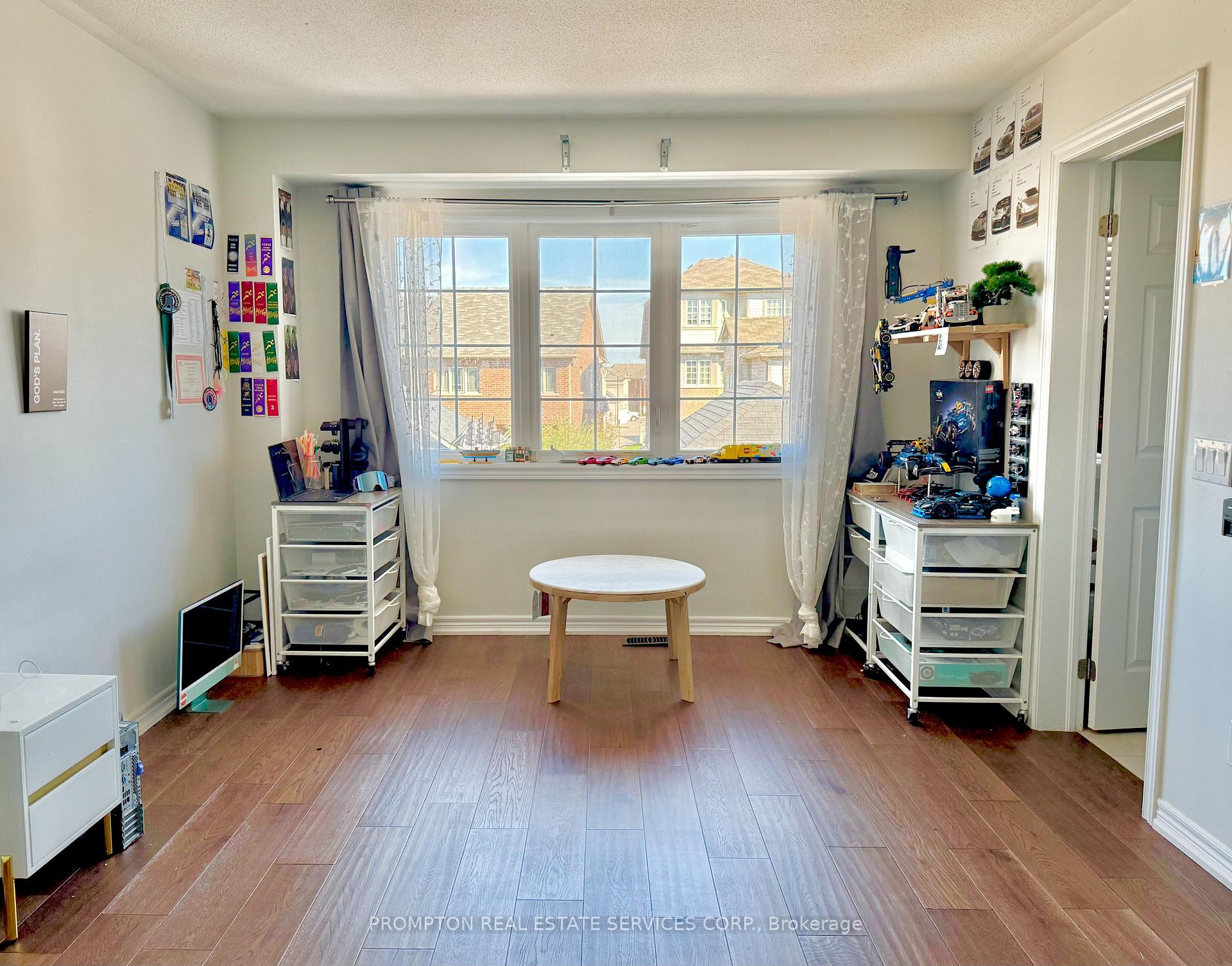 Photo 2 of Unit Master Bedroom, 33 Berryman Lane, Markham, Cornell — HOMEH