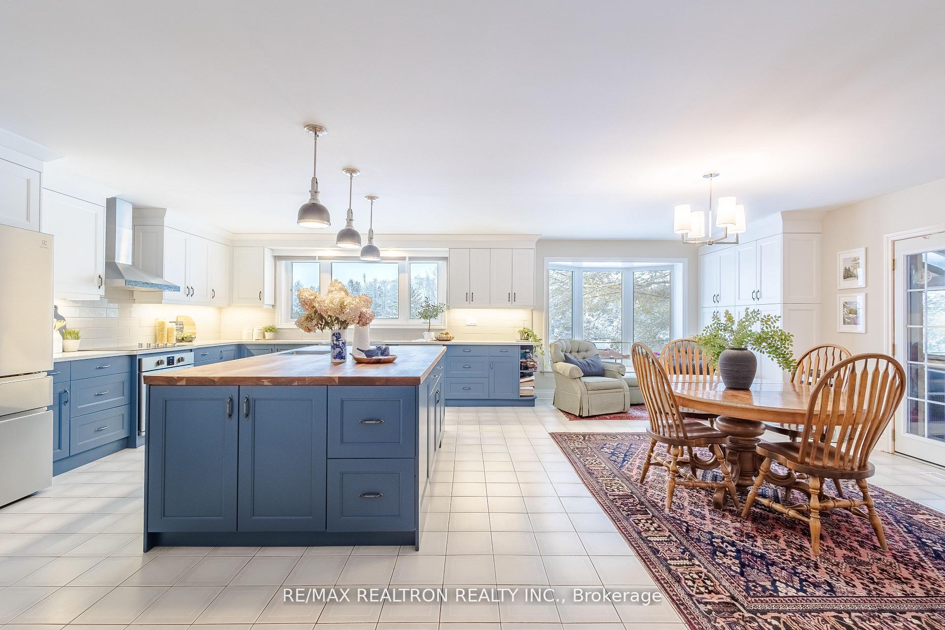 Photo 4 of 240 Webb Road, Uxbridge, Rural Uxbridge — HOMEH