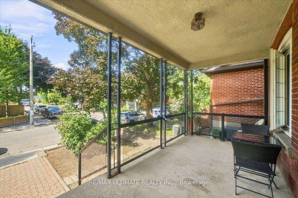 Photo 4 of 299 Delaware Avenue, Toronto, Dovercourt-Wallace Emerson-Junction — HOMEH