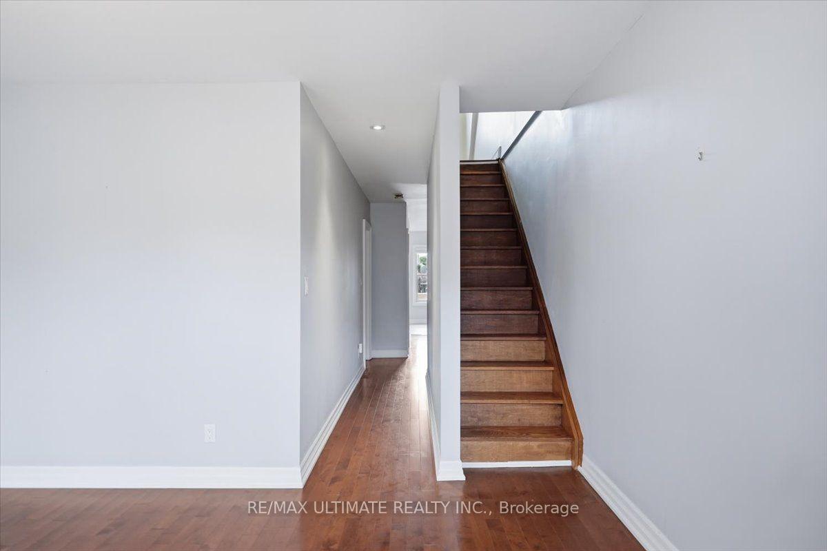 Photo 19 of 299 Delaware Avenue, Toronto, Dovercourt-Wallace Emerson-Junction — HOMEH