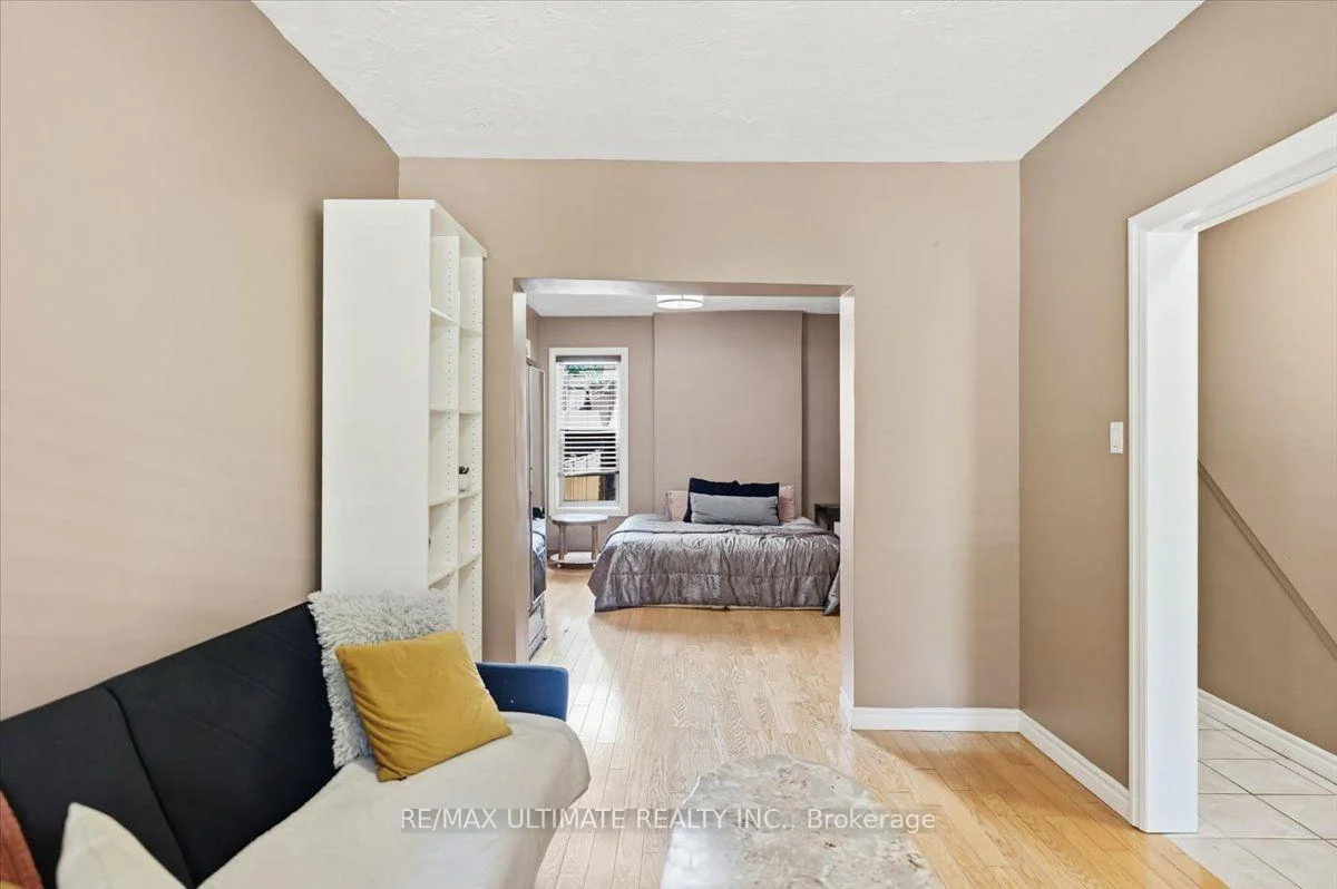 Photo 36 of 299 Delaware Avenue, Toronto, Dovercourt-Wallace Emerson-Junction — HOMEH