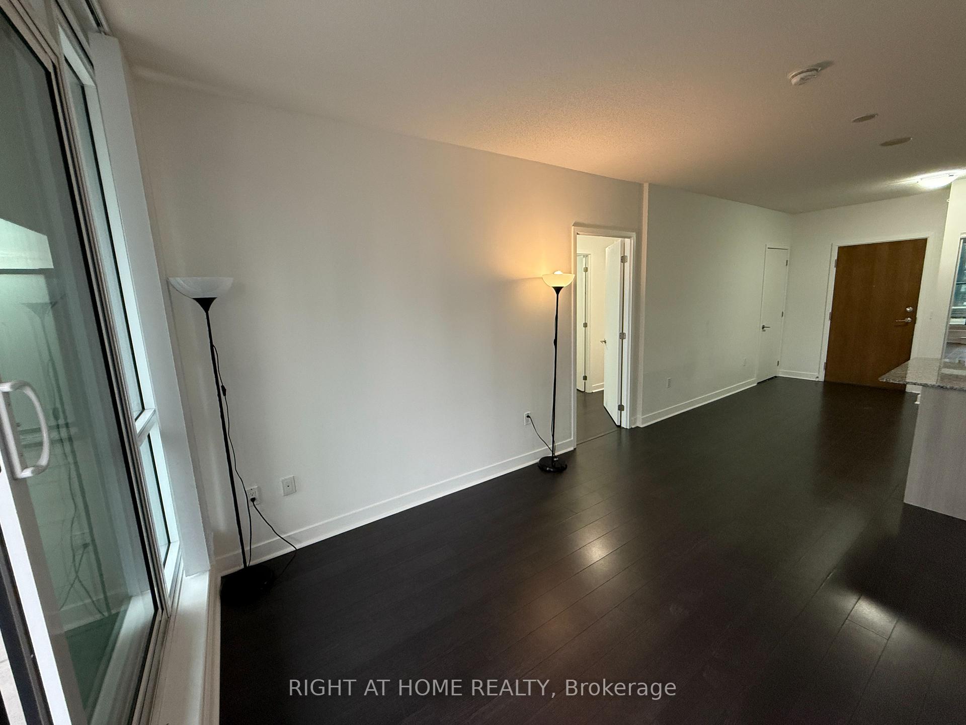 Photo 15 of 3975 Grand Park Drive, Mississauga, City Centre — HOMEH