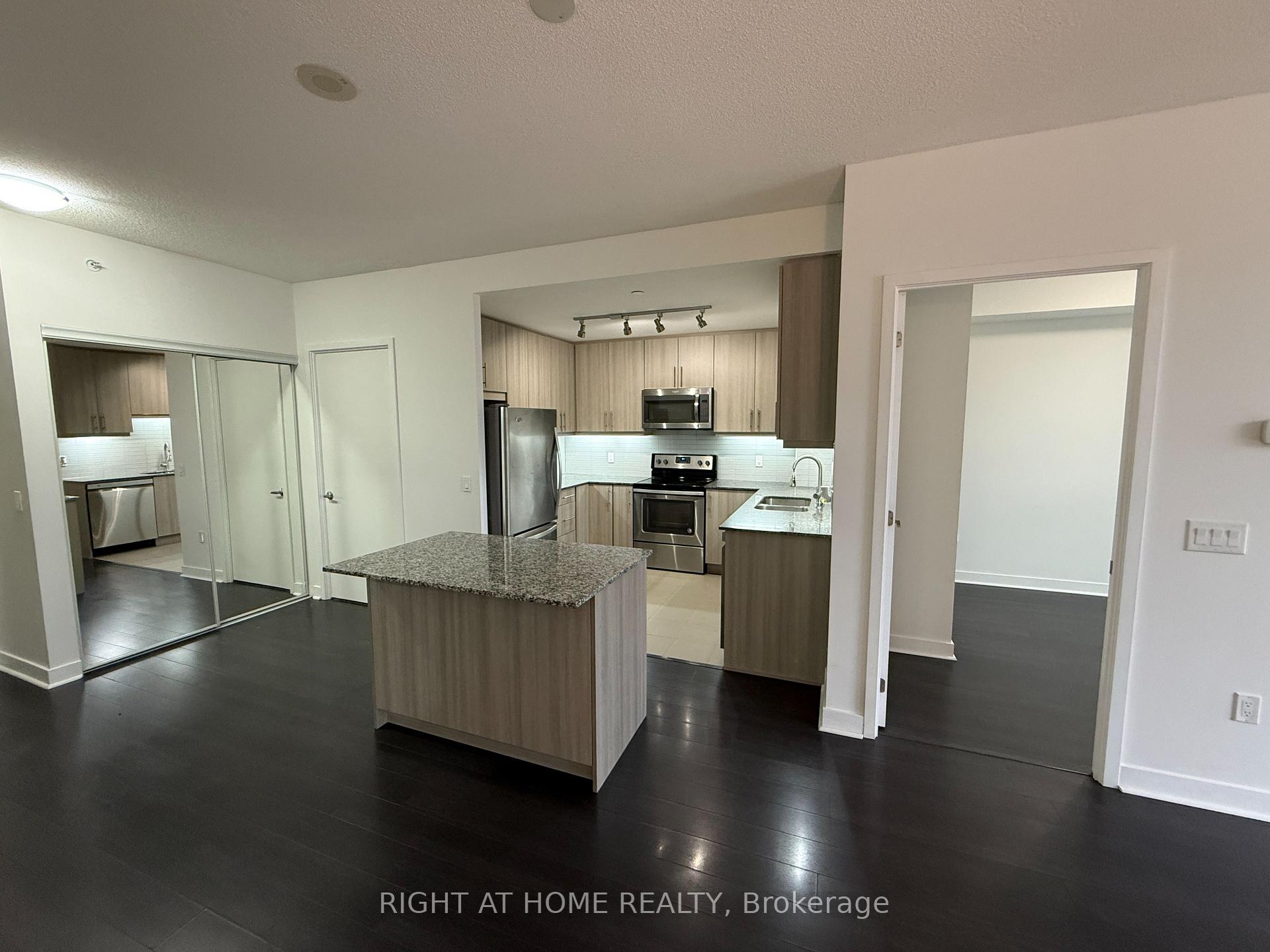 Photo 16 of 3975 Grand Park Drive, Mississauga, City Centre — HOMEH