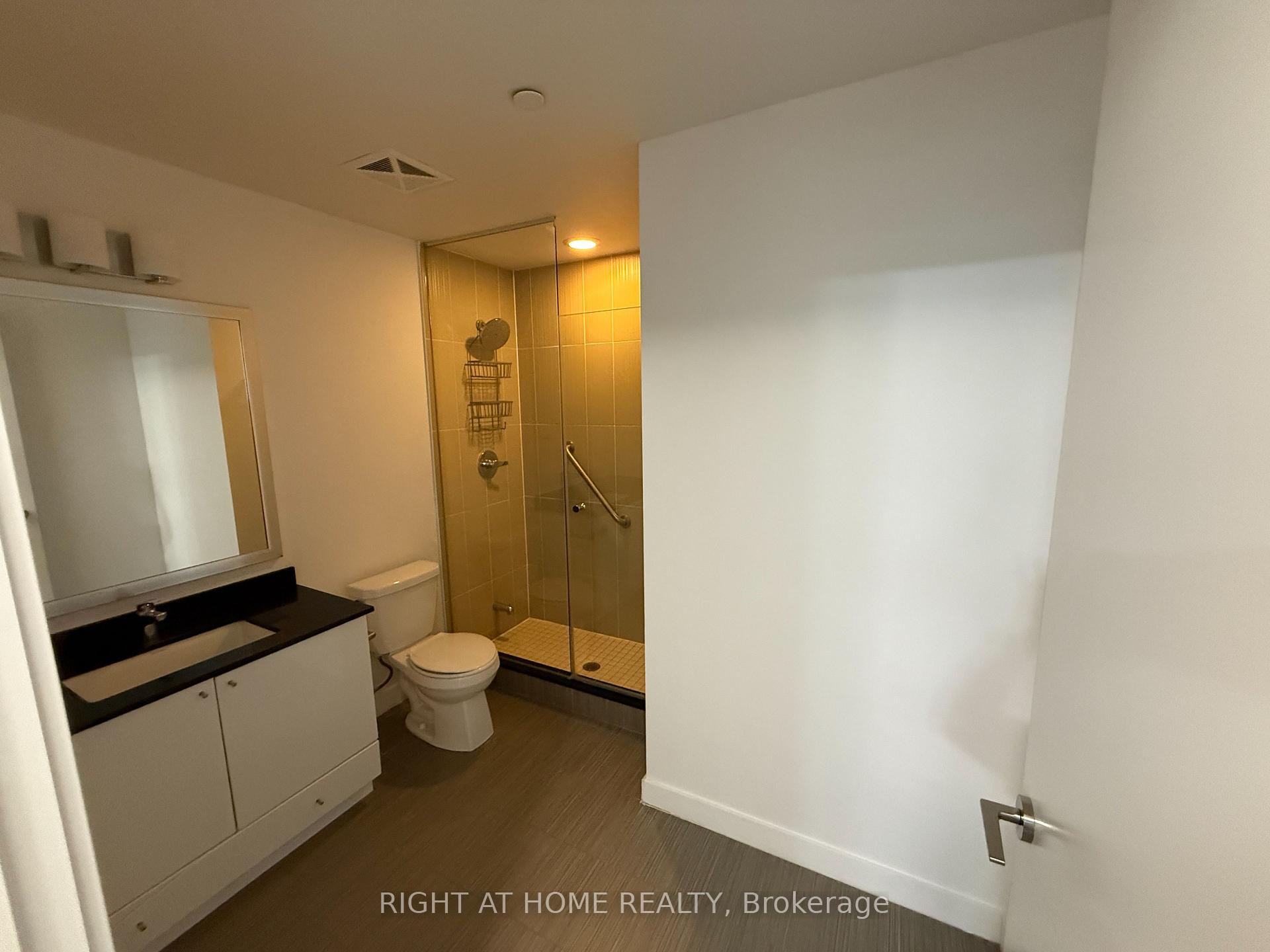 Photo 34 of 3975 Grand Park Drive, Mississauga, City Centre — HOMEH