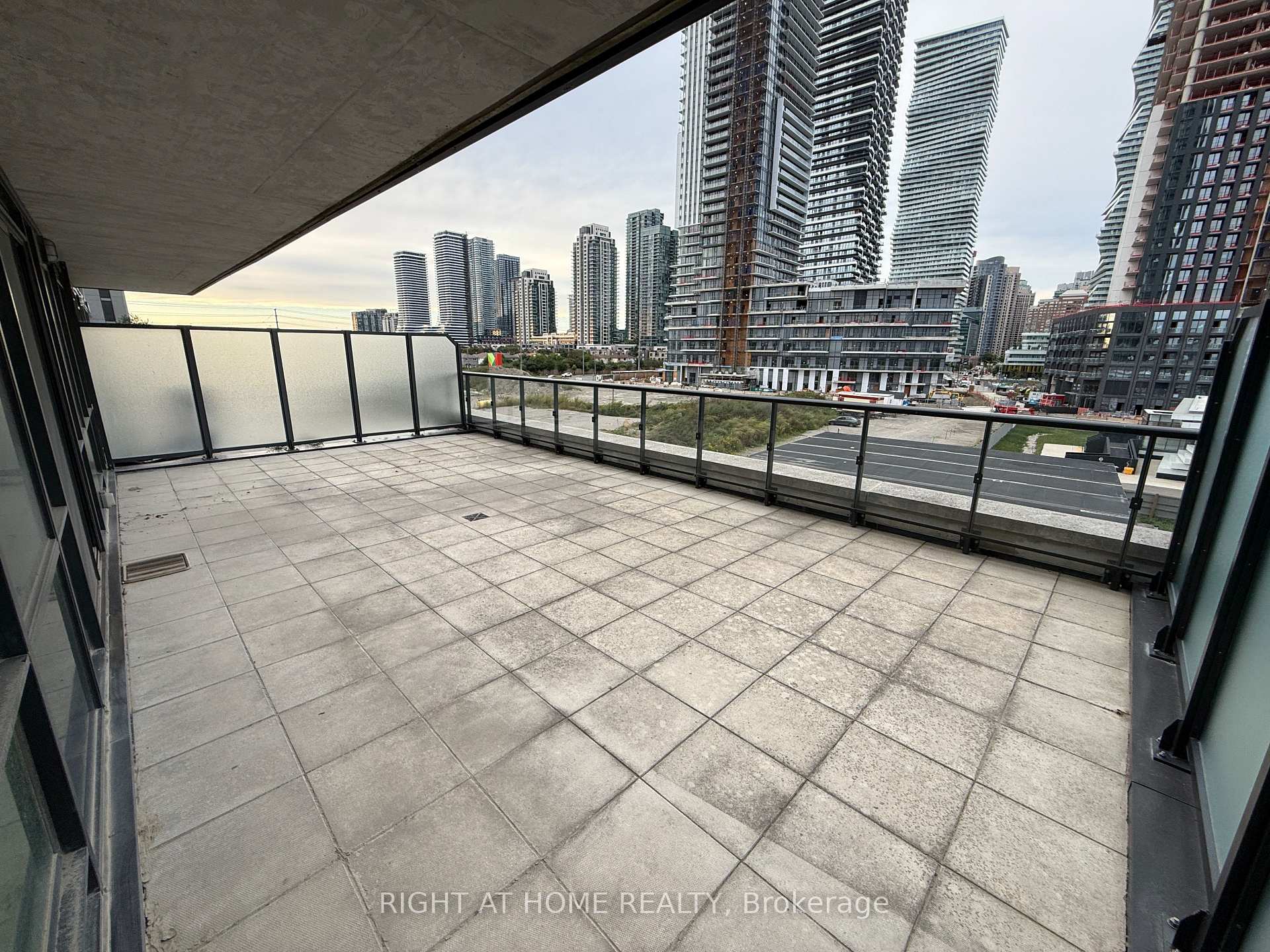 Photo 43 of 3975 Grand Park Drive, Mississauga, City Centre — HOMEH